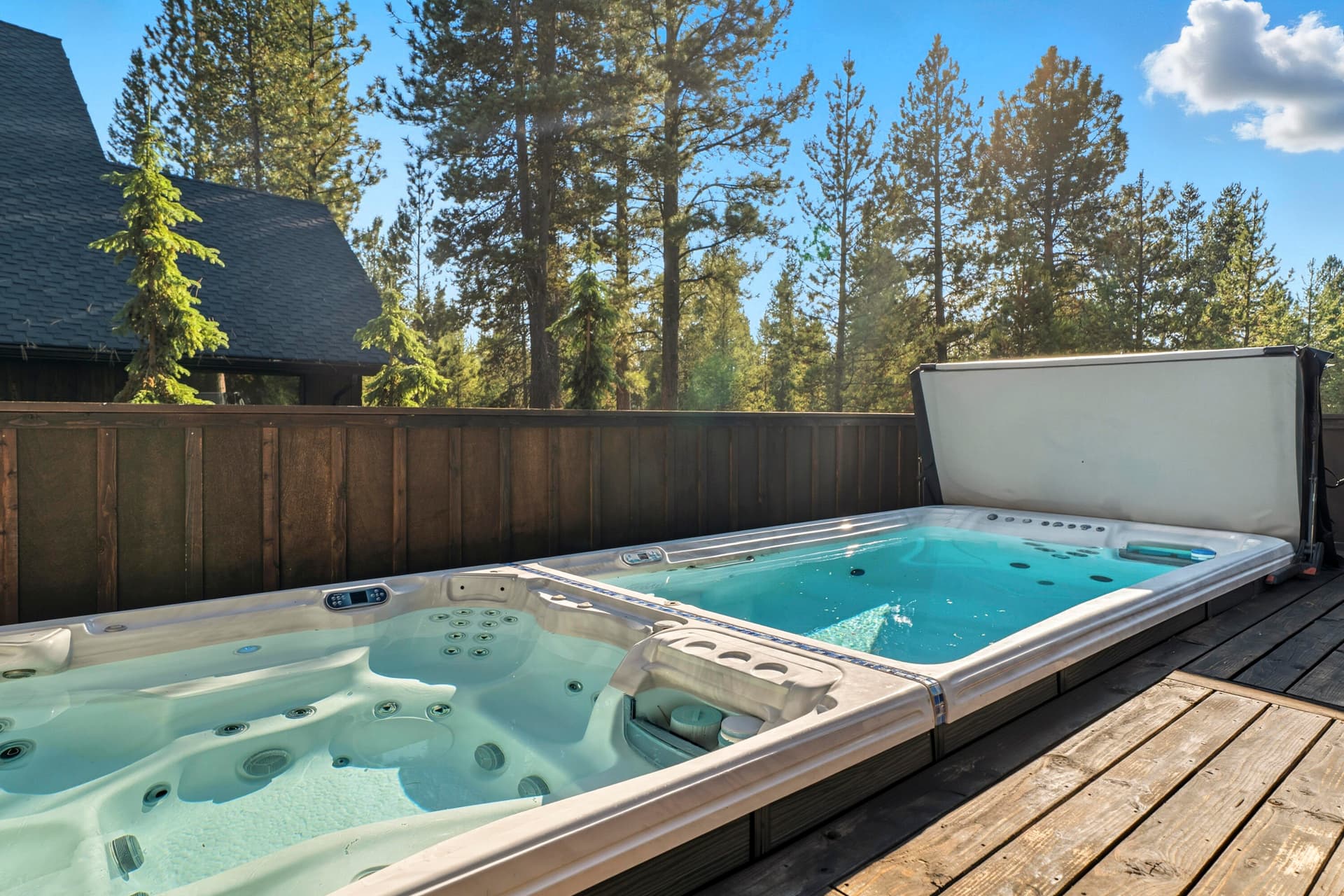 107-Exterior. Photo 3 of 82, 56604 Sunstone Loop Unit 151, Bend, OR 97707