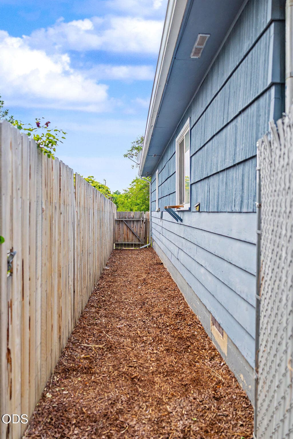 335A2239. Photo 4 of 34, 2110 Holabird Avenue, Klamath Falls, OR 97601