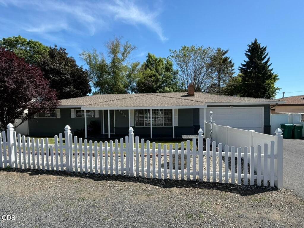 01_3C3450E1-3DB6-44C5-94A8-21A7911725AD_. Photo 2 of 18, 6224 Winema Way, Klamath Falls, OR 97603