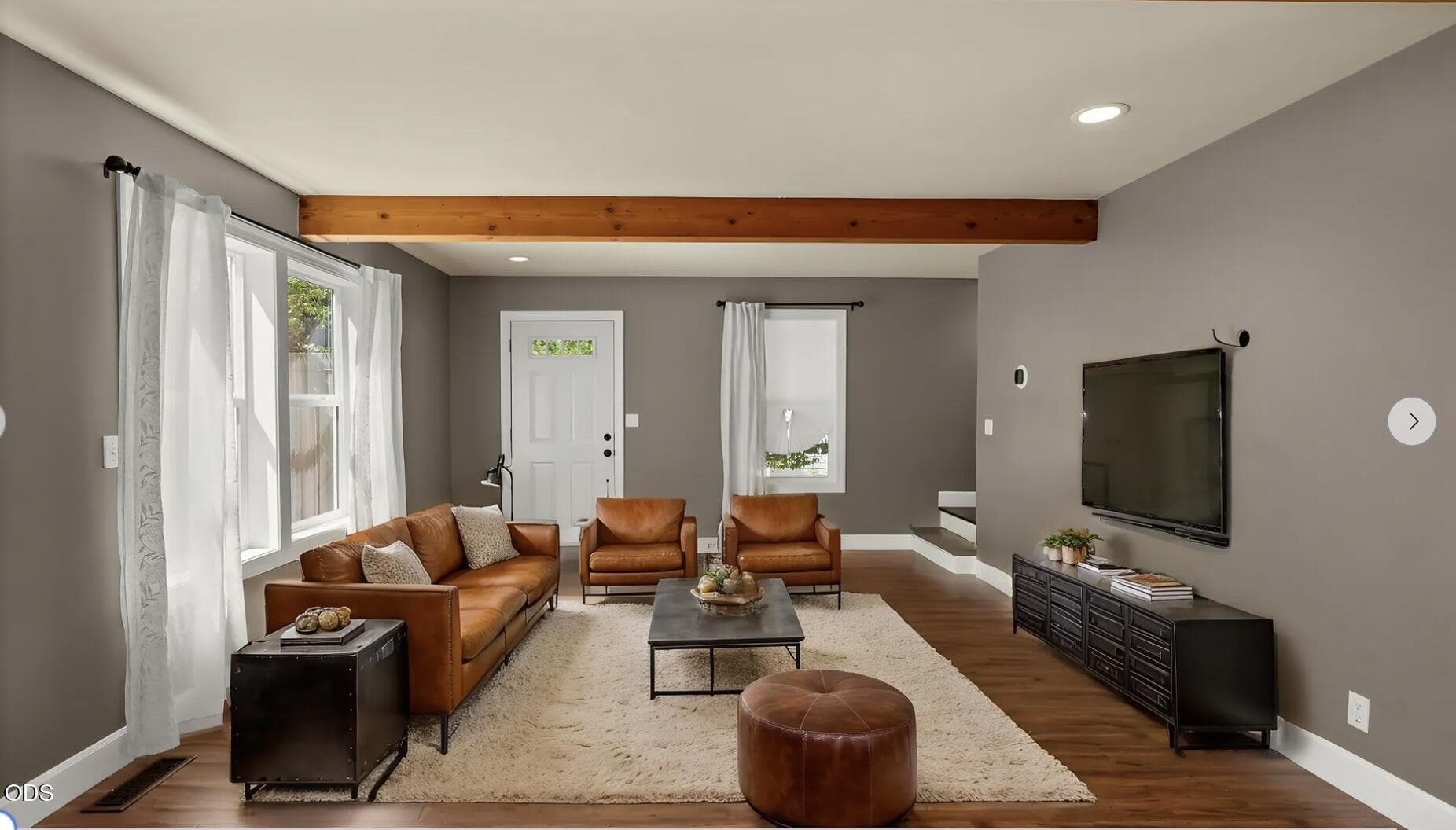 Screenshot 2026-07-14 at 11.44.55AM. Photo 1 of 47, 923 Bellview Avenue Unit 2, Ashland, OR 97520