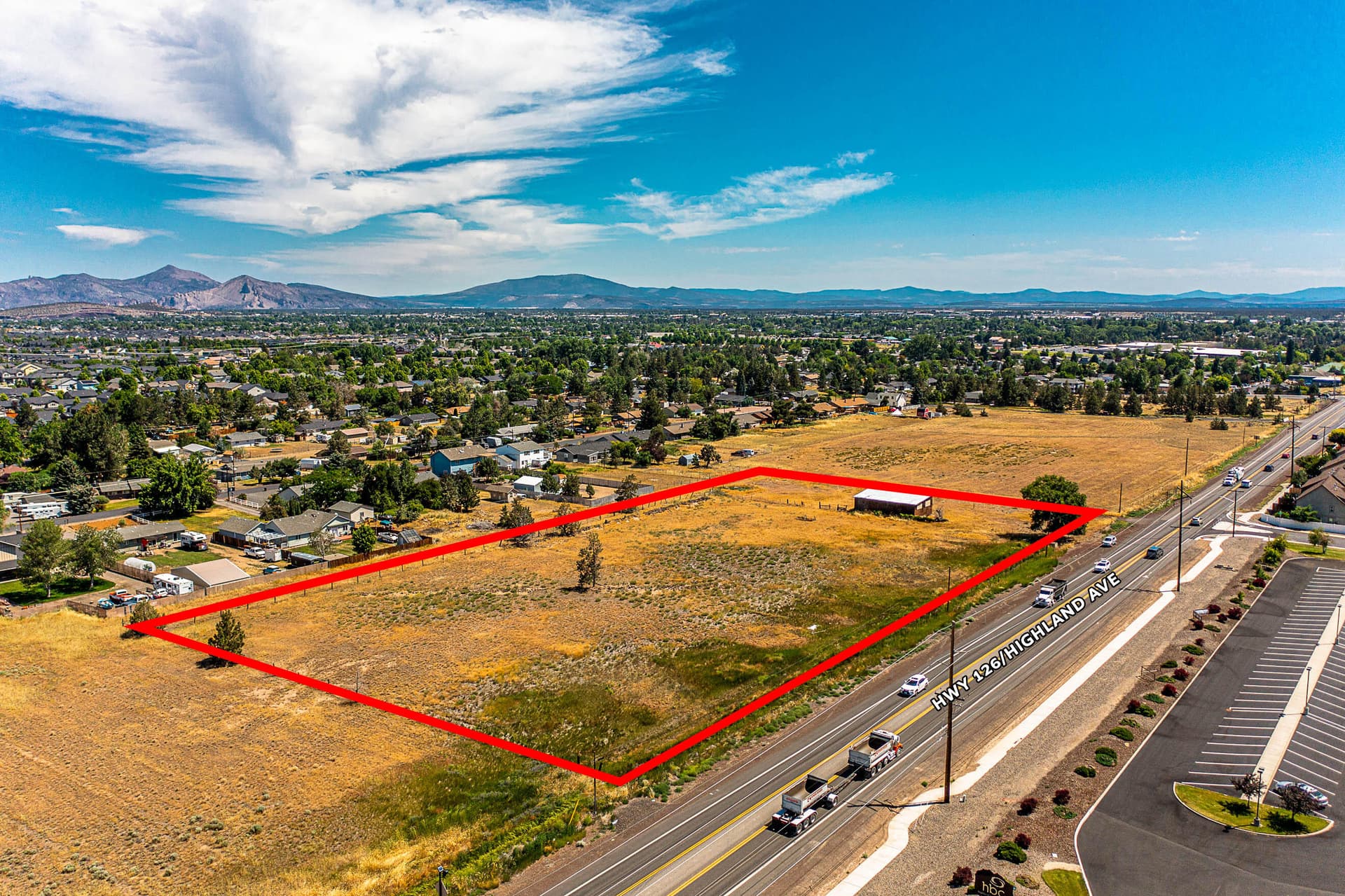 Main Photo. Photo 1 of 5, 3131 SW Highland Avenue, Redmond, OR 97756