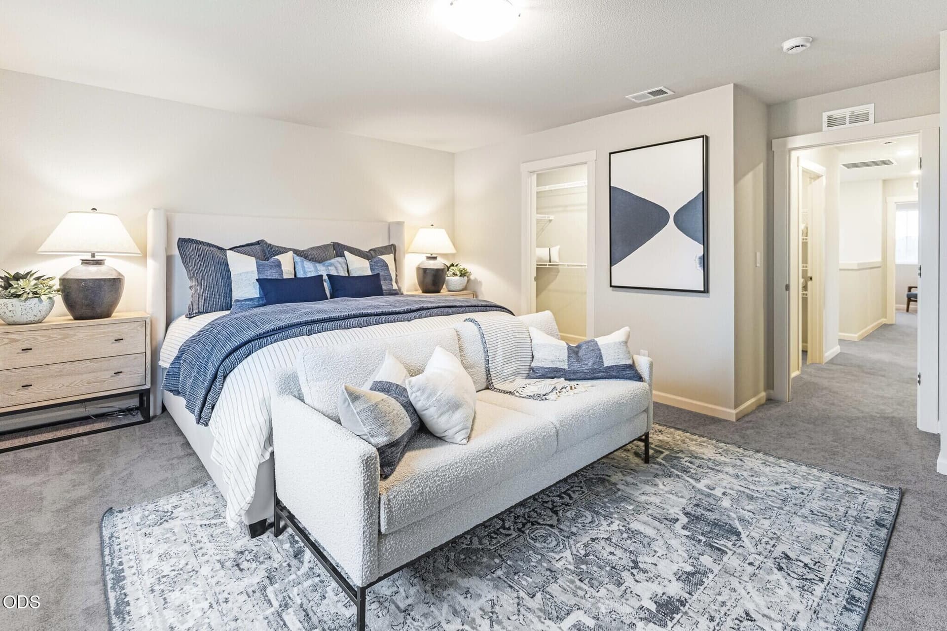 Ashland Interior. Photo 4 of 26, 63102 NE Henningsen Pl, Bend, OR 97701