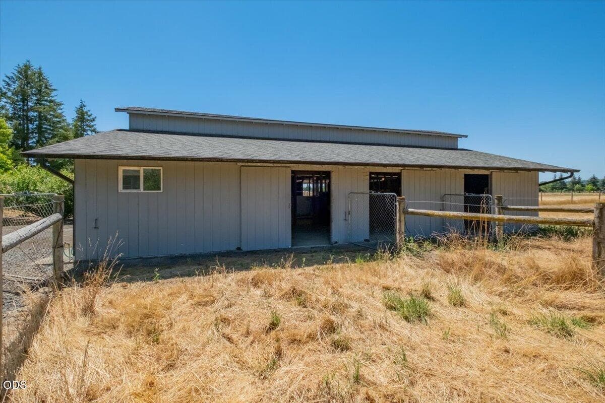 103(1). Photo 5 of 43, 7683 Parker Lane, Turner, OR 97392