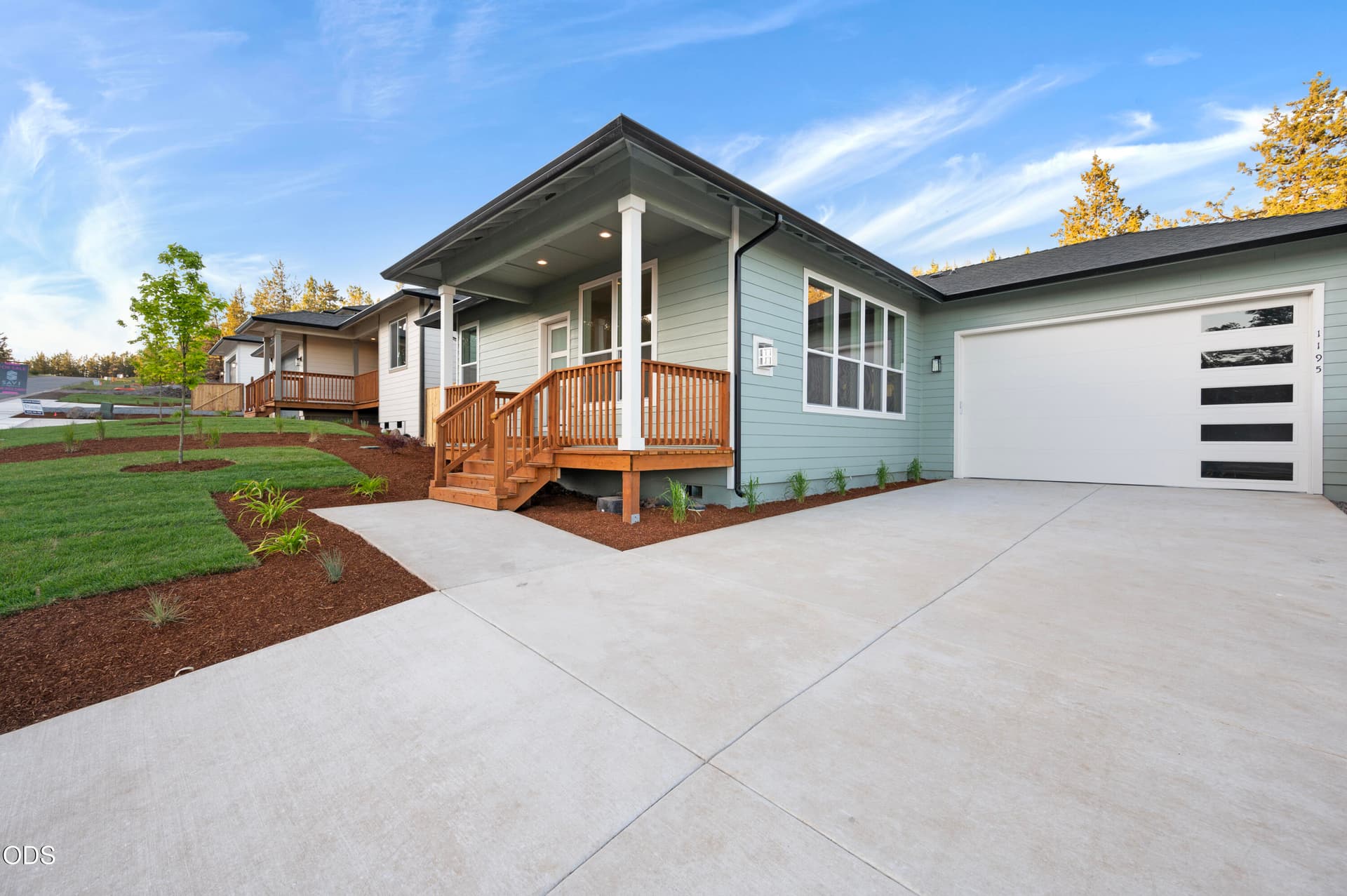 exterior2_1125sf_RealSavi_KlamathFalls_n. Photo 2 of 15, 1178 W Ridge Drive Unit 112, Klamath Falls, OR 97601