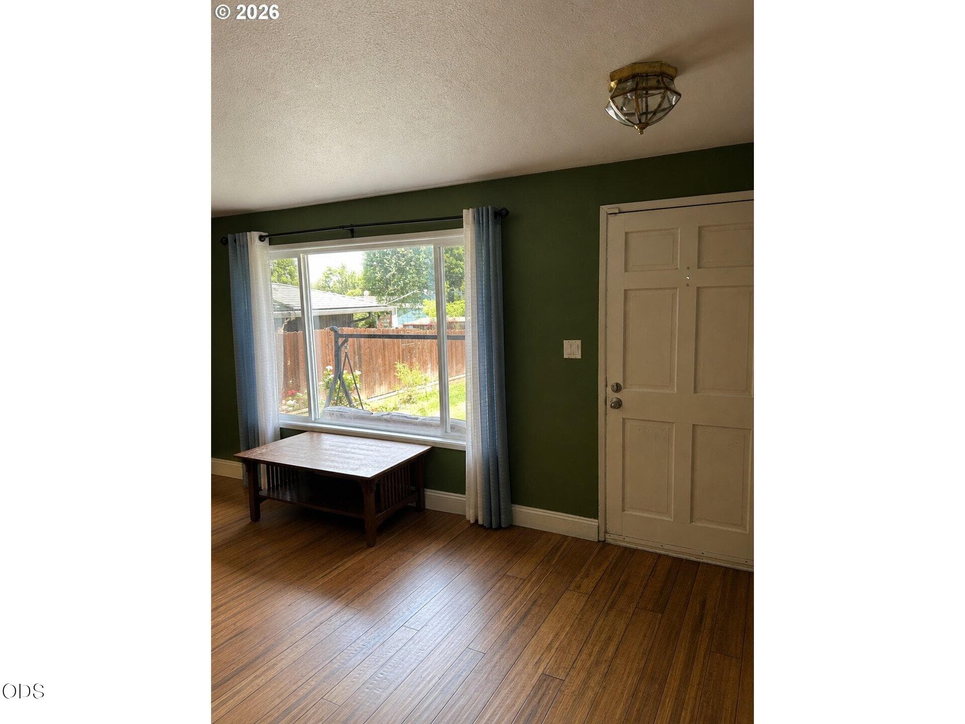 641484368-2. Photo 2 of 24, 2122 Hill Way, Medford, OR 97504