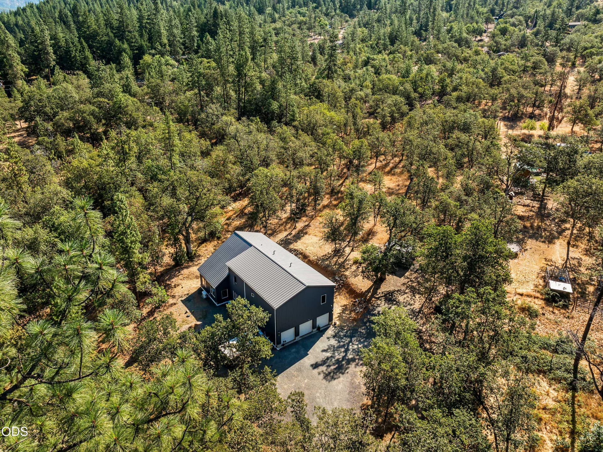 01-DRONE (1 of 5). Photo 1 of 41, 205 Witness Way, Rogue River, OR 97537