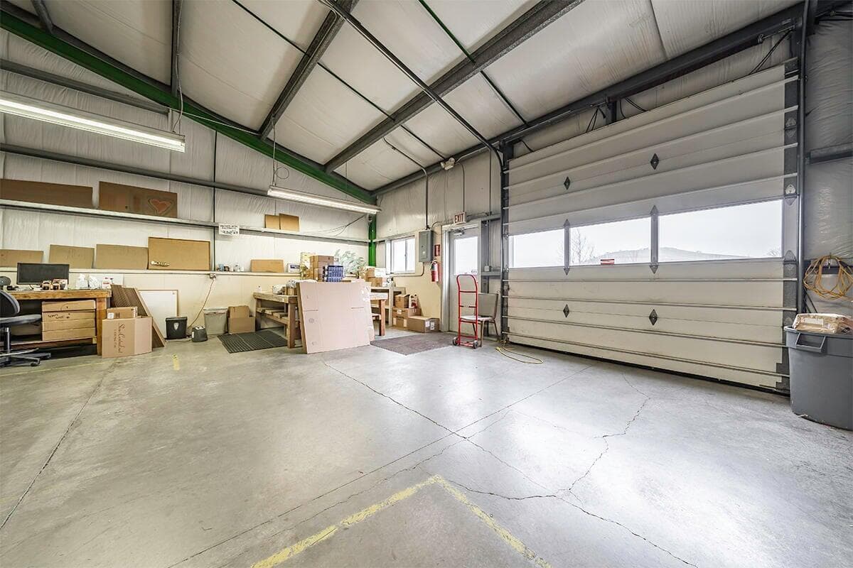 2. Photo 2 of 20, 425 Applegate Way, Ashland, OR 97520