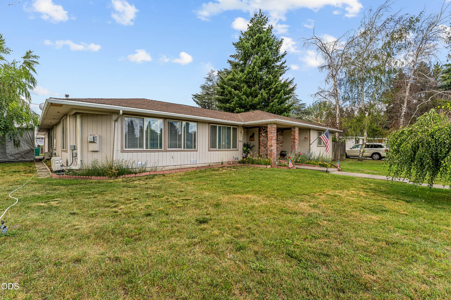 03-EXT (3 of 19). Photo 5 of 35, 5545 Sylvia Avenue, Klamath Falls, OR 97603