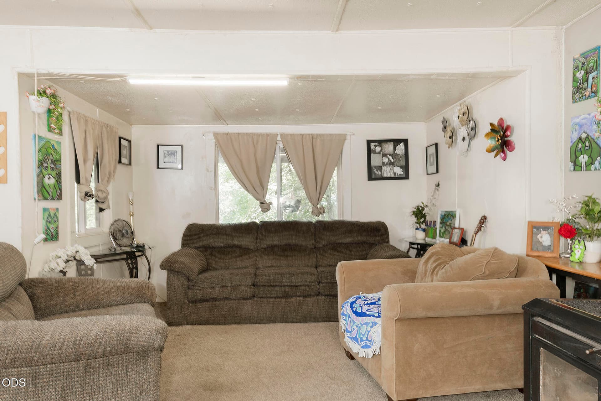 3. Photo 3 of 19, 800 Homewood Road, Grants Pass, OR 97527