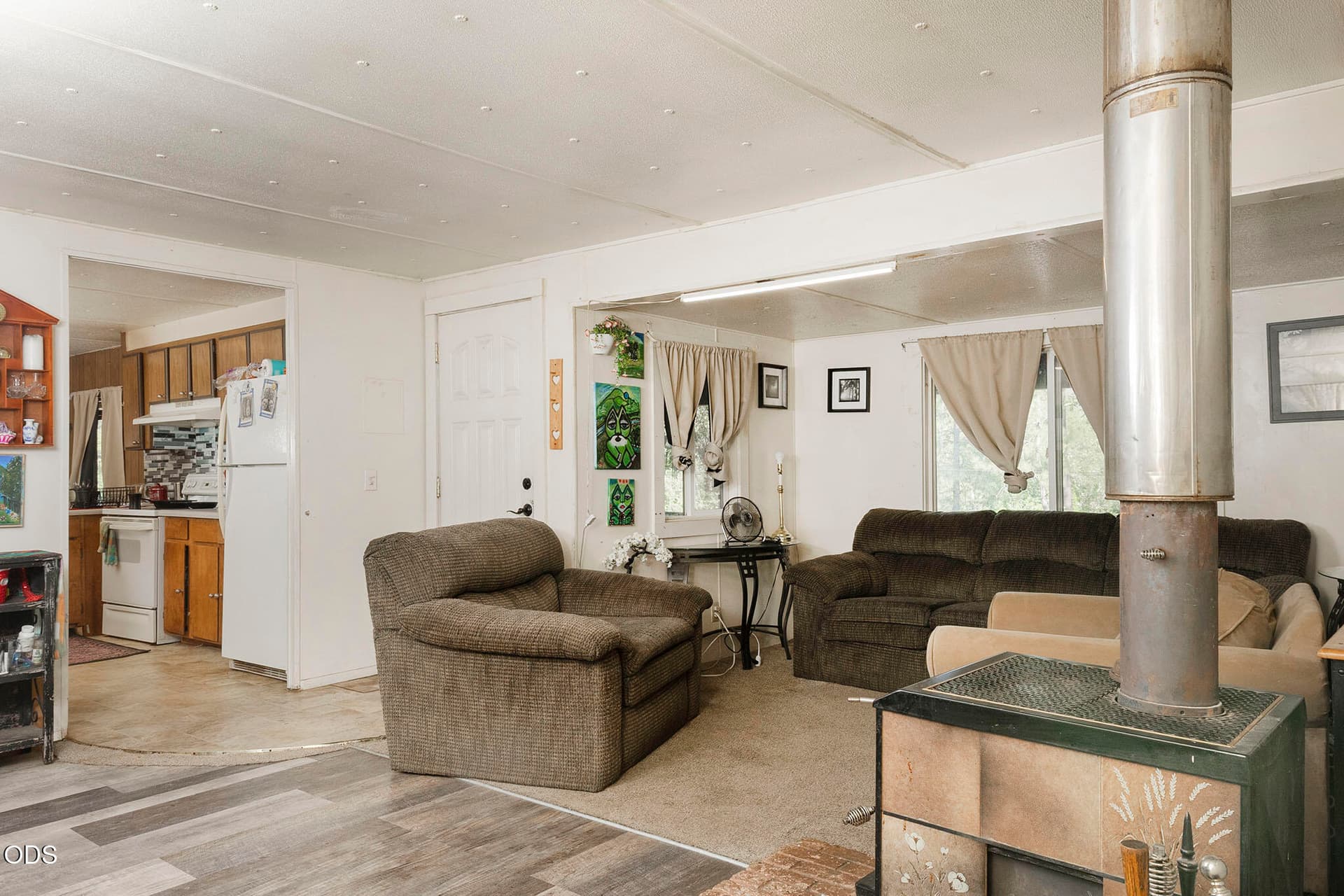 4. Photo 4 of 19, 800 Homewood Road, Grants Pass, OR 97527