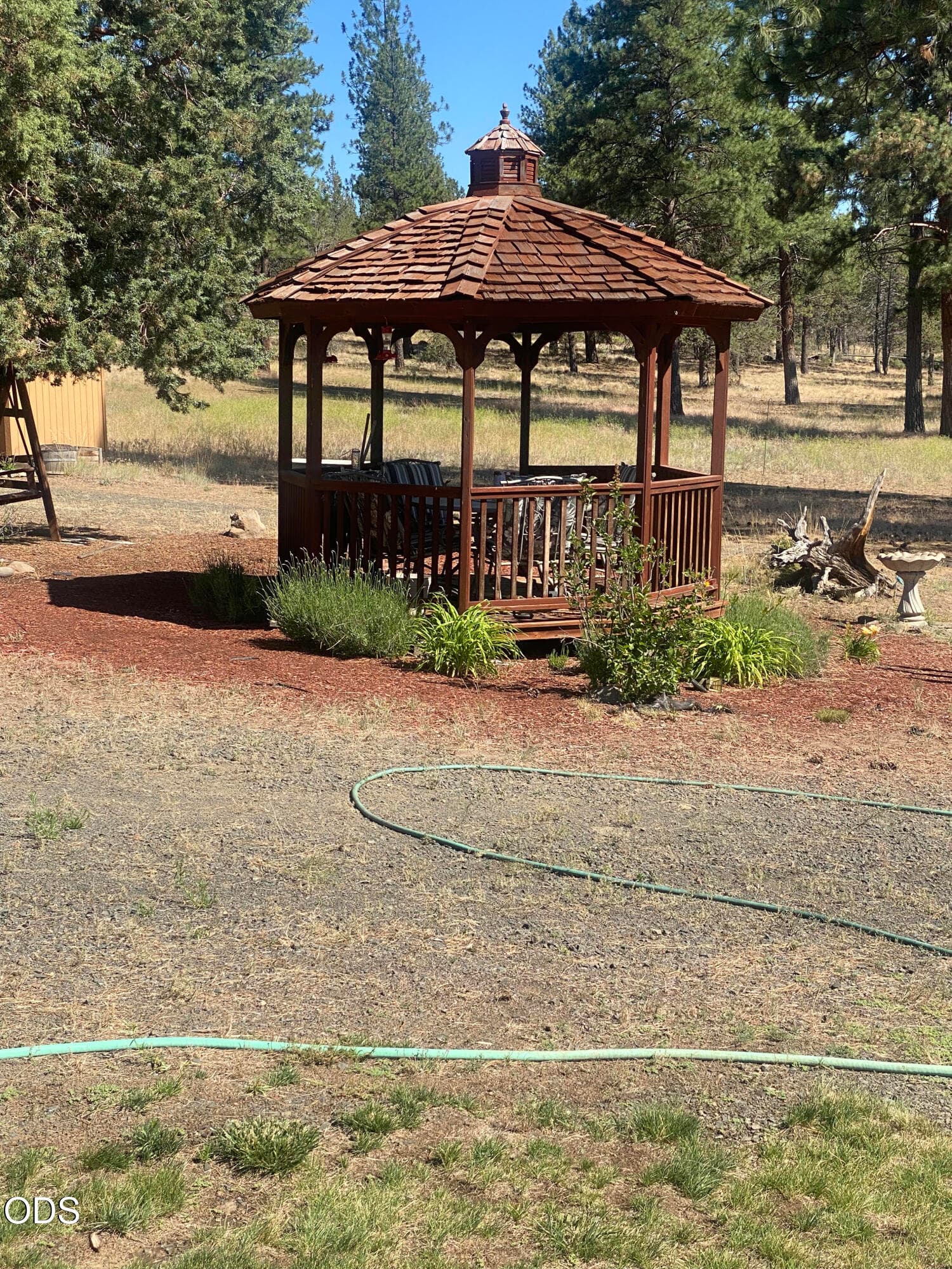 h5. Photo 4 of 39, 6233 Happy Hollow Lane, Bonanza, OR 97623