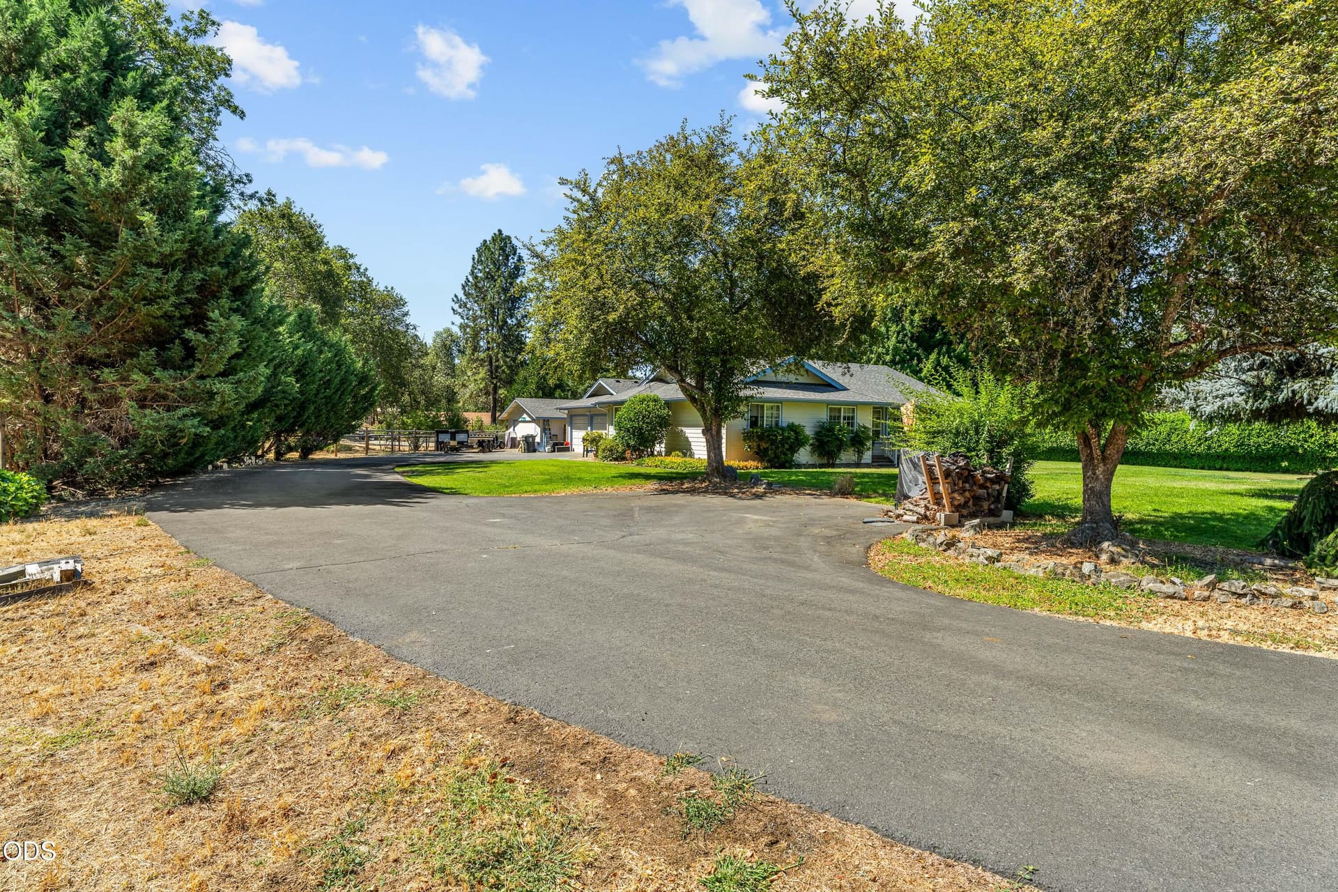 11-EXT (5 of 18). Photo 2 of 42, 181 Jo Creek Place, Merlin, OR 97532