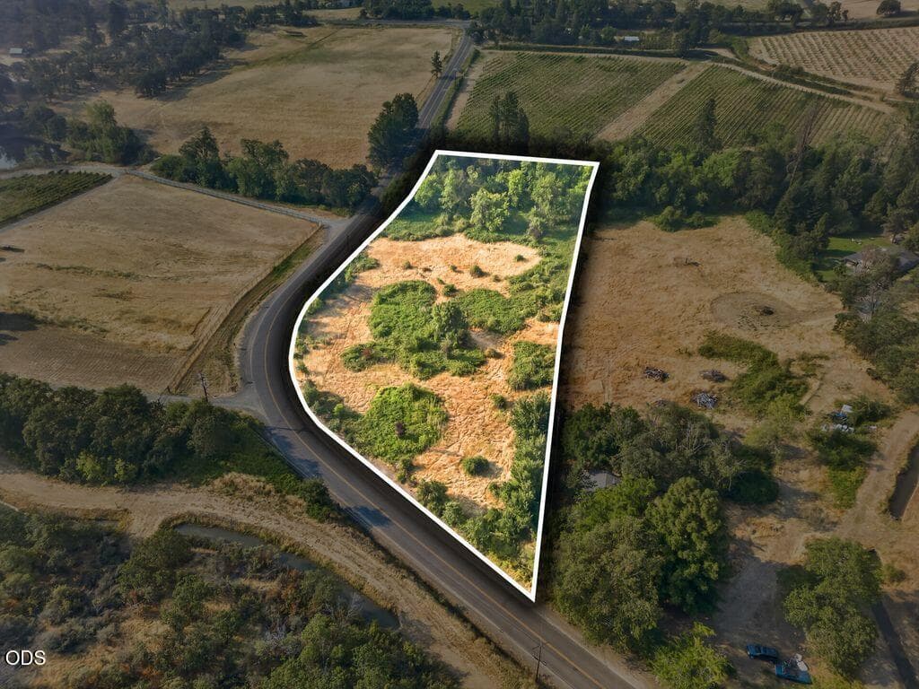 3545 aerial overlay. Photo 1 of 10, 3545 Pioneer Road, Medford, OR 97501