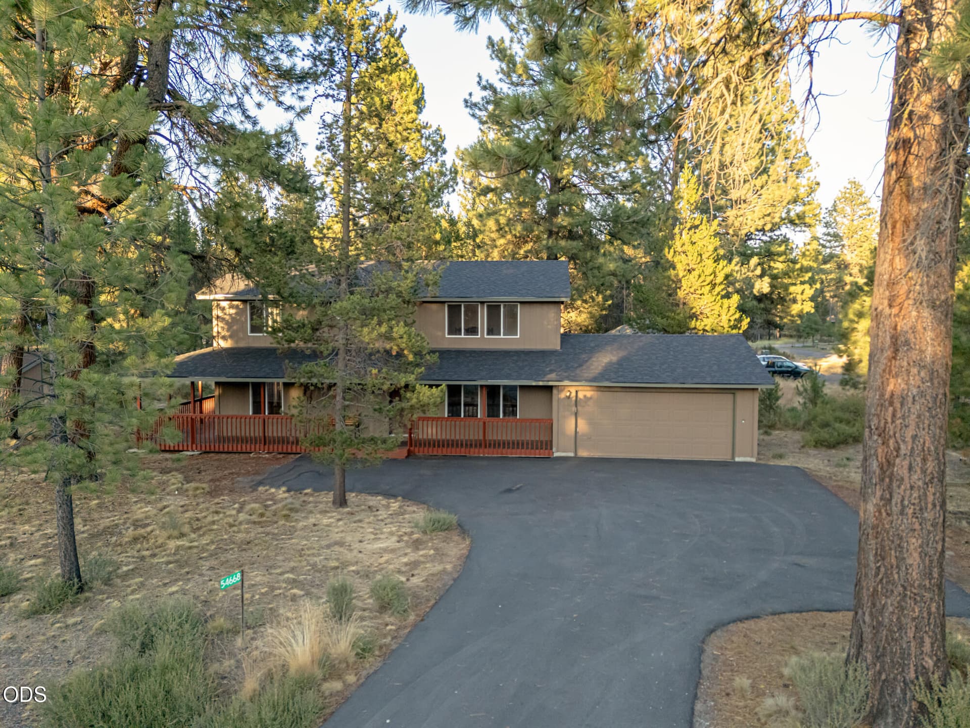 54668 silver fox dr, bend, or - 25. Photo 2 of 32, 54668 Silver Fox Drive, Bend, OR 97707
