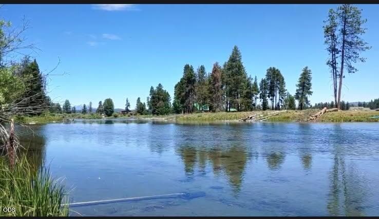 image000000 (23). Photo 1 of 30, 41763 Royal Coachman Drive, Chiloquin, OR 97624