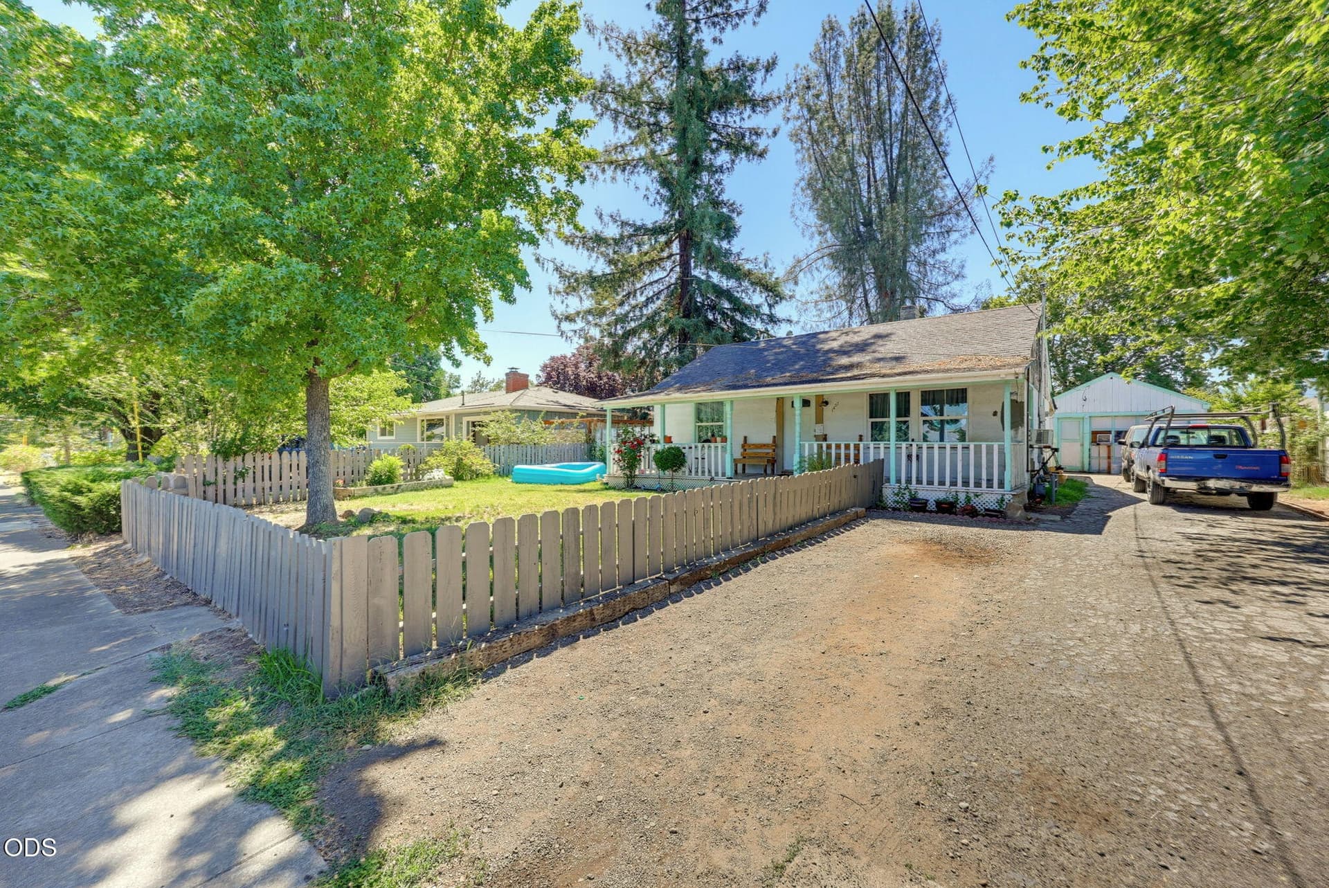 dakata. Photo 1 of 30, 1407 Dakota Avenue, Medford, OR 97501