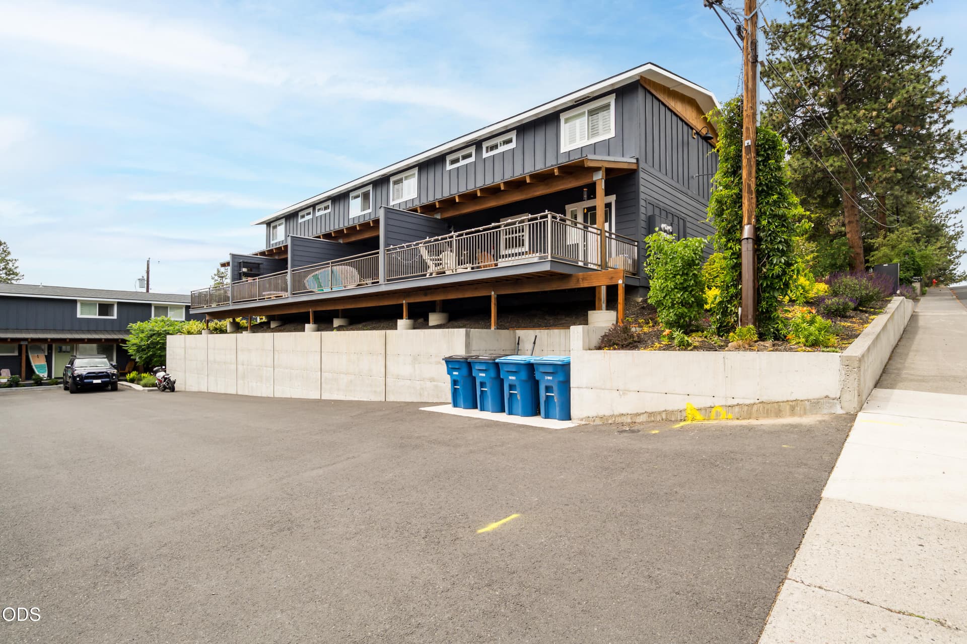 JH5_5572. Photo 5 of 27, 1215 NW Portland Avenue, Bend, OR 97703