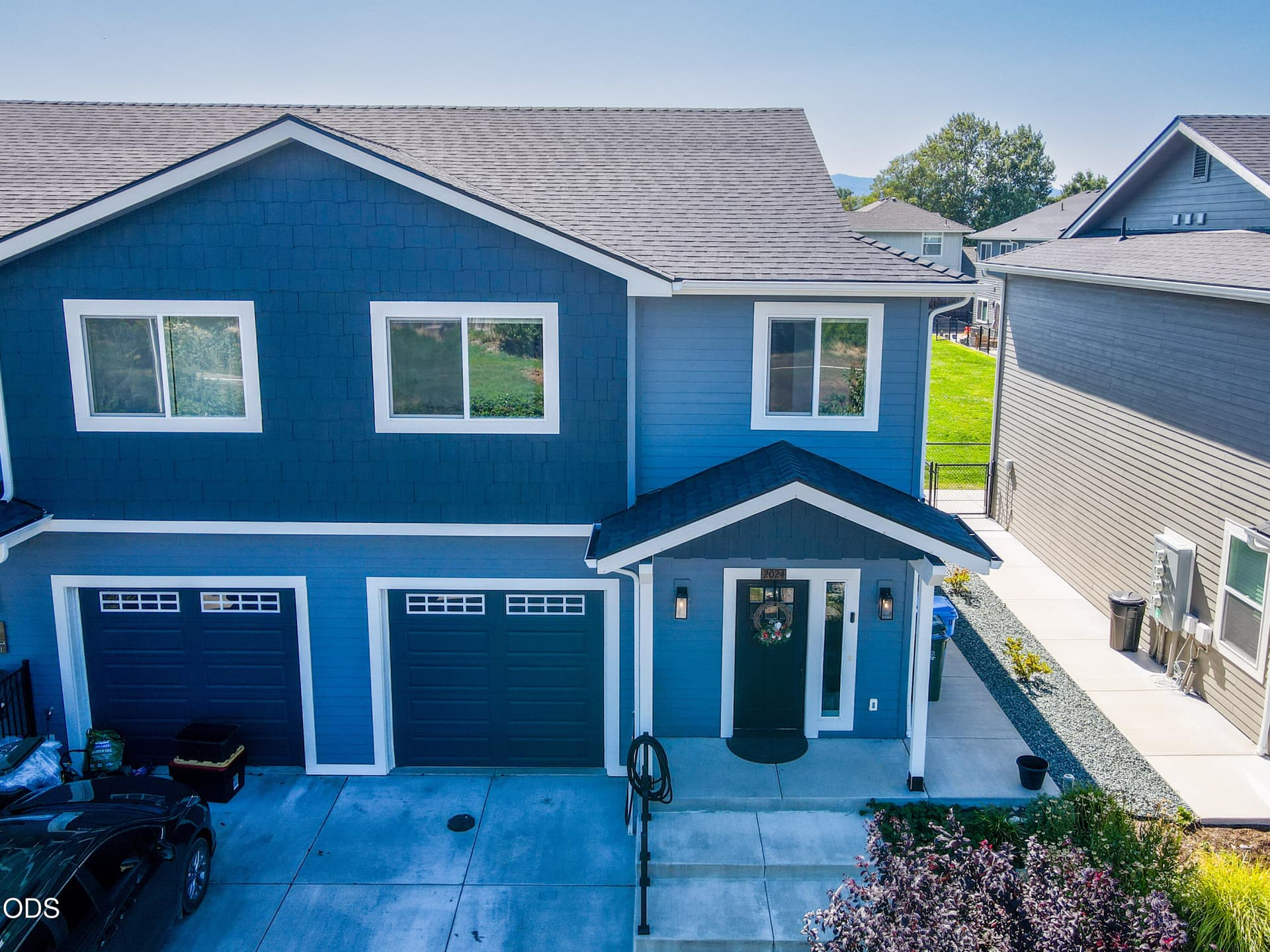 1. Photo 1 of 41, 2024 SW Family Lane, Grants Pass, OR 97527