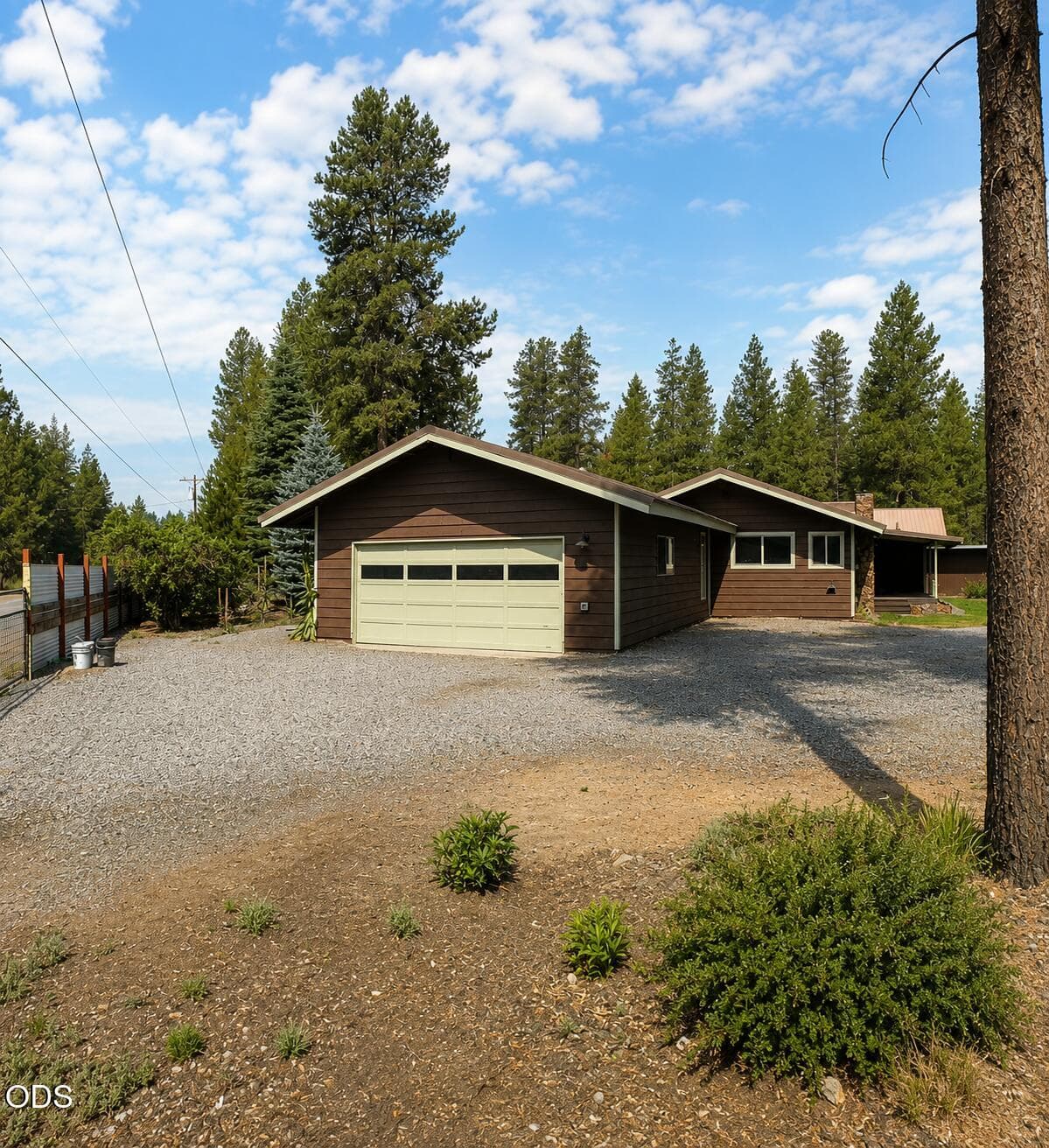 14277. Photo 3 of 74, 52859 Day Road, La Pine, OR 97739