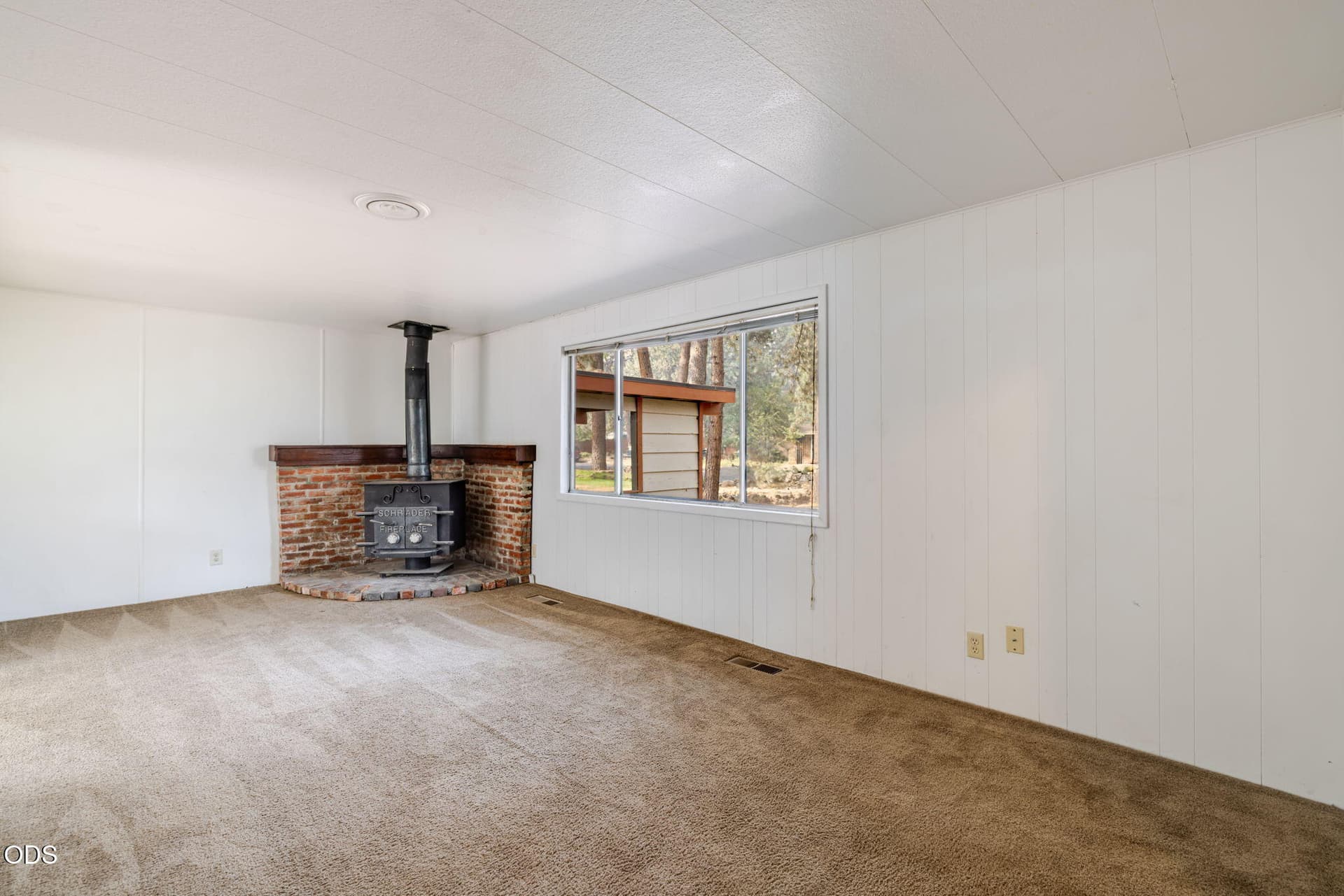 3-web-or-mls-Tyler_Phillips_Photography_. Photo 2 of 26, 60866 Granite Drive, Bend, OR 97702