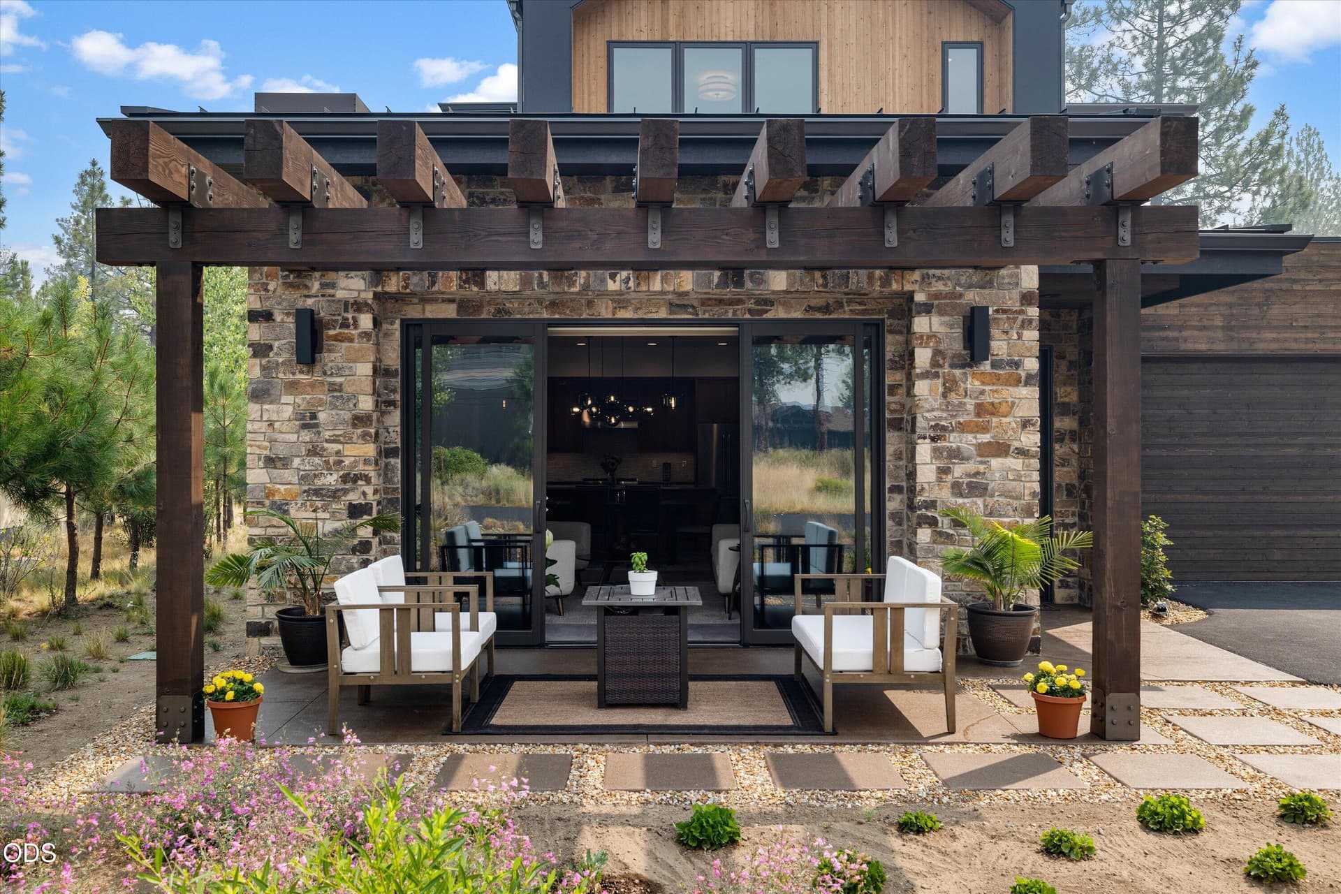 38-20260721 JILL ROSELL-36. Photo 5 of 34, 62768 NW Sand Lily Way, Bend, OR 97703