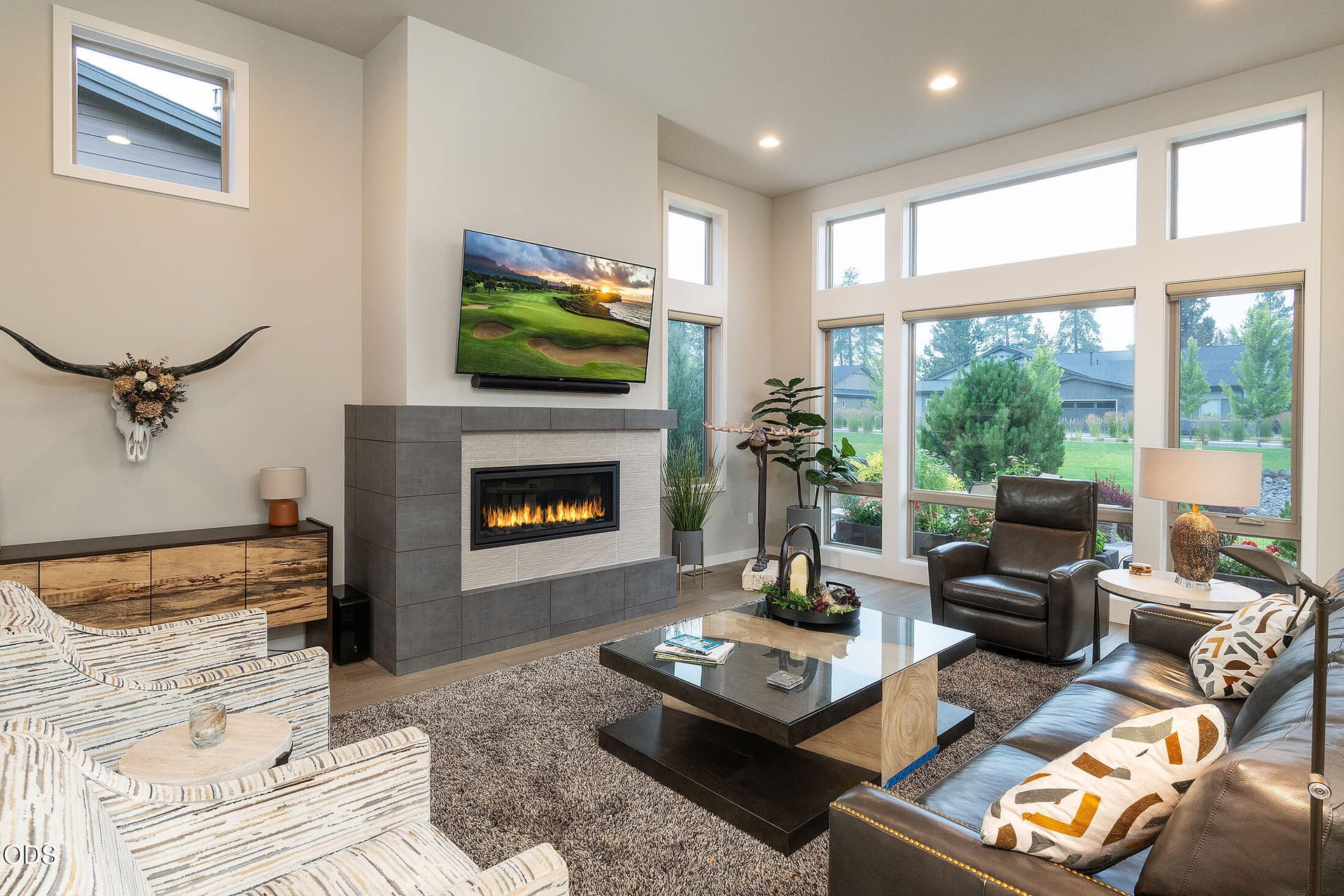 Ceiling-height windows. Photo 5 of 24, 20339 SE Jack Benny Loop, Bend, OR 97702