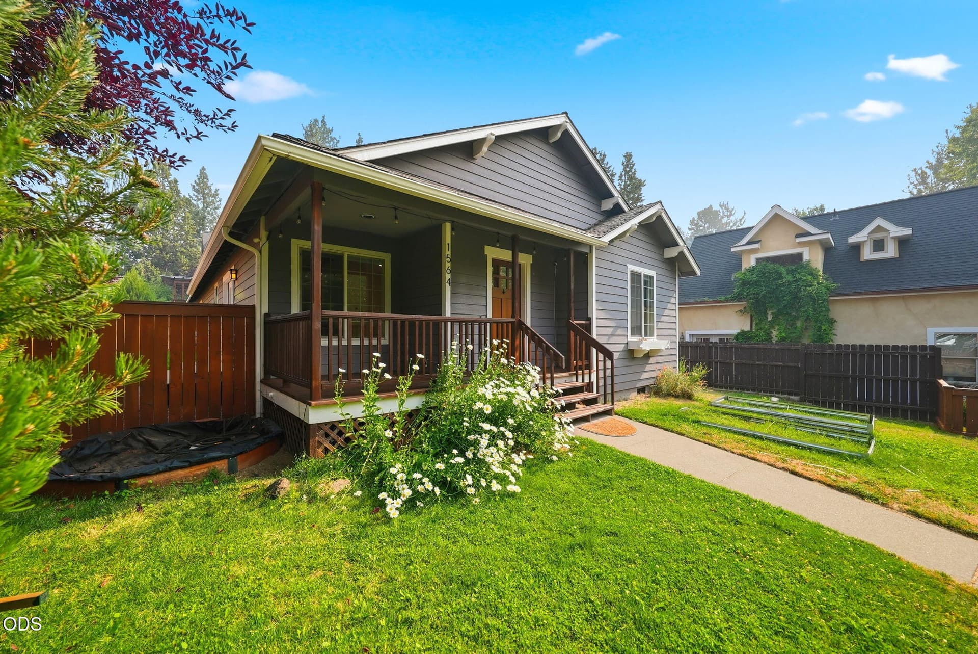 7-web-or-mls-Riley_Visuals-7. Photo 3 of 37, 1564 NW Elgin Avenue, Bend, OR 97703