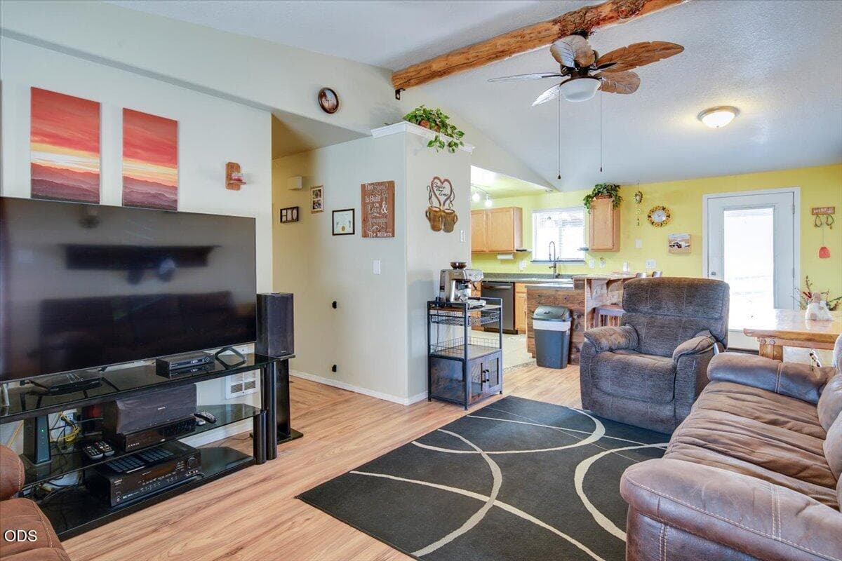 03-3404 SW Pumice Pl, Redmond-3. Photo 2 of 29, 3404 SW Pumice Avenue, Redmond, OR 97756
