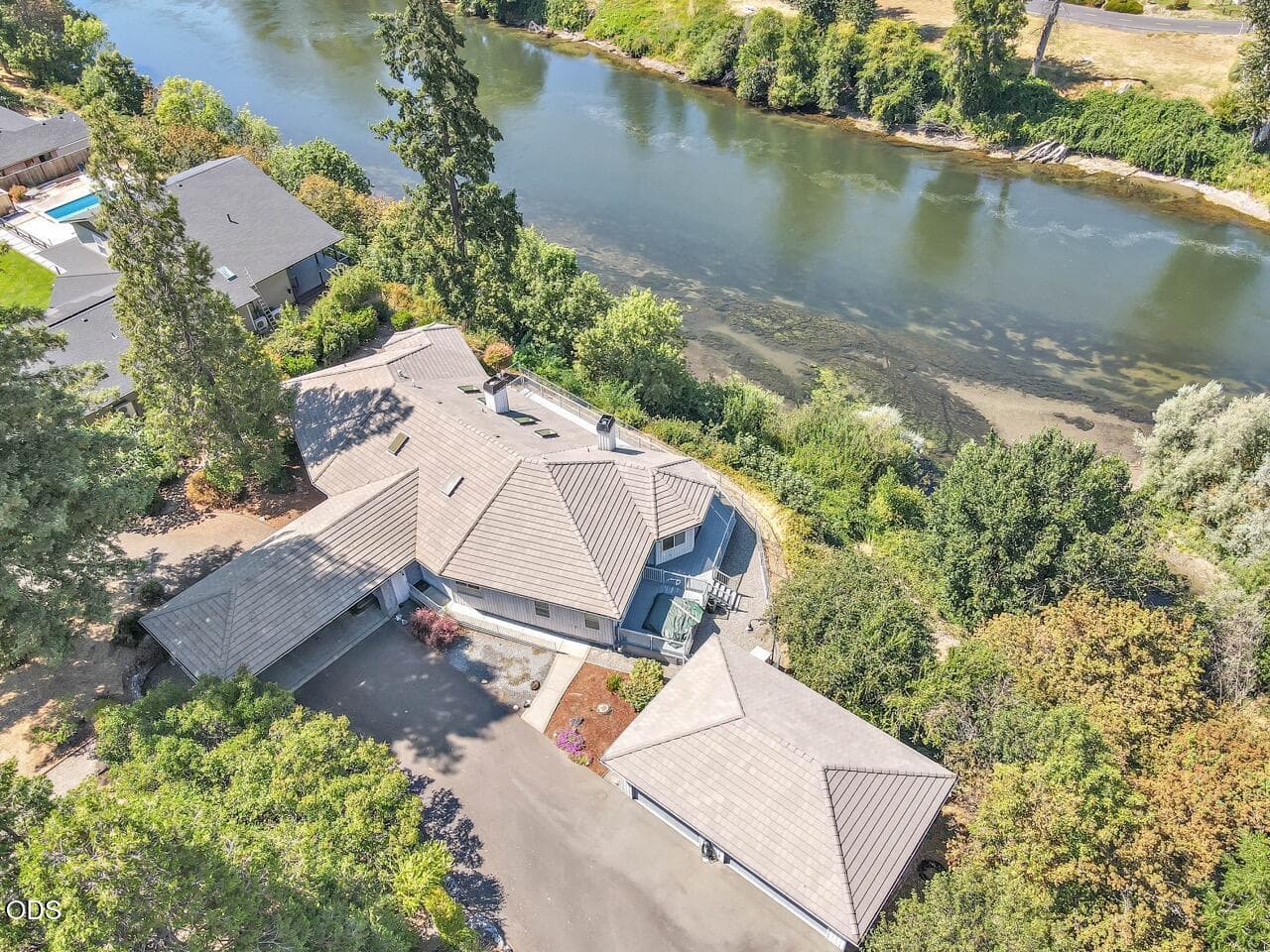 DJI_0532 Large. Photo 1 of 65, 1282 Shady Lane, Grants Pass, OR 97527