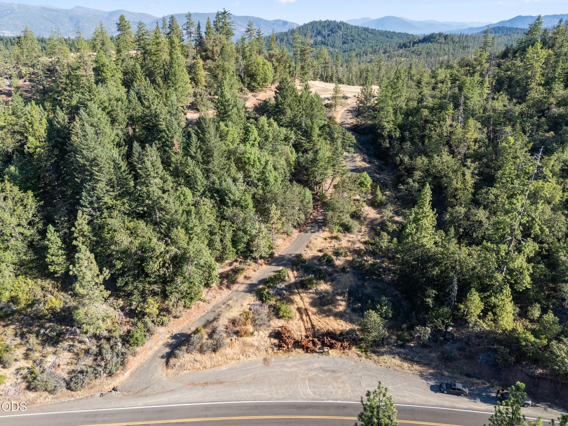 3300 waldo rd-20. Photo 2 of 24, 3300 Waldo Road, Cave Junction, OR 97523