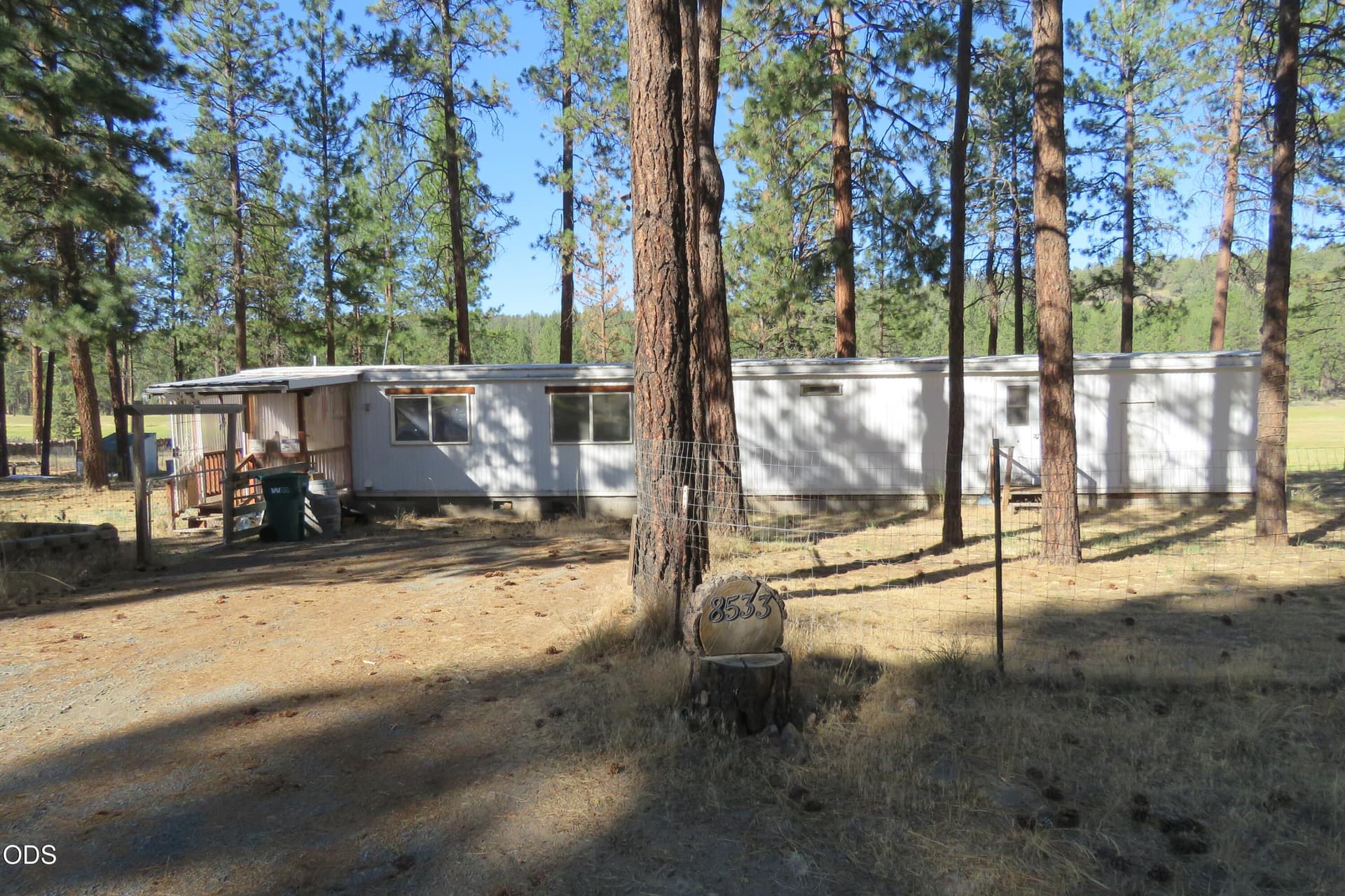 002. Photo 2 of 30, 8533 Teal Drive, Bonanza, OR 97623