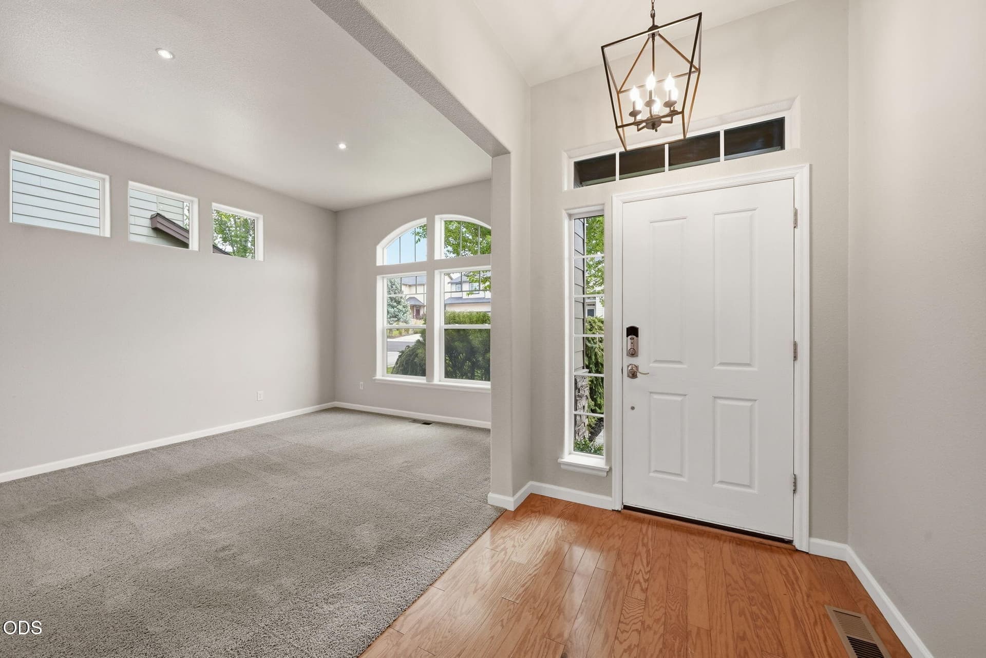 7-web-or-mls-Riley_Visuals-7. Photo 5 of 56, 2765 SW 49th Street, Redmond, OR 97756