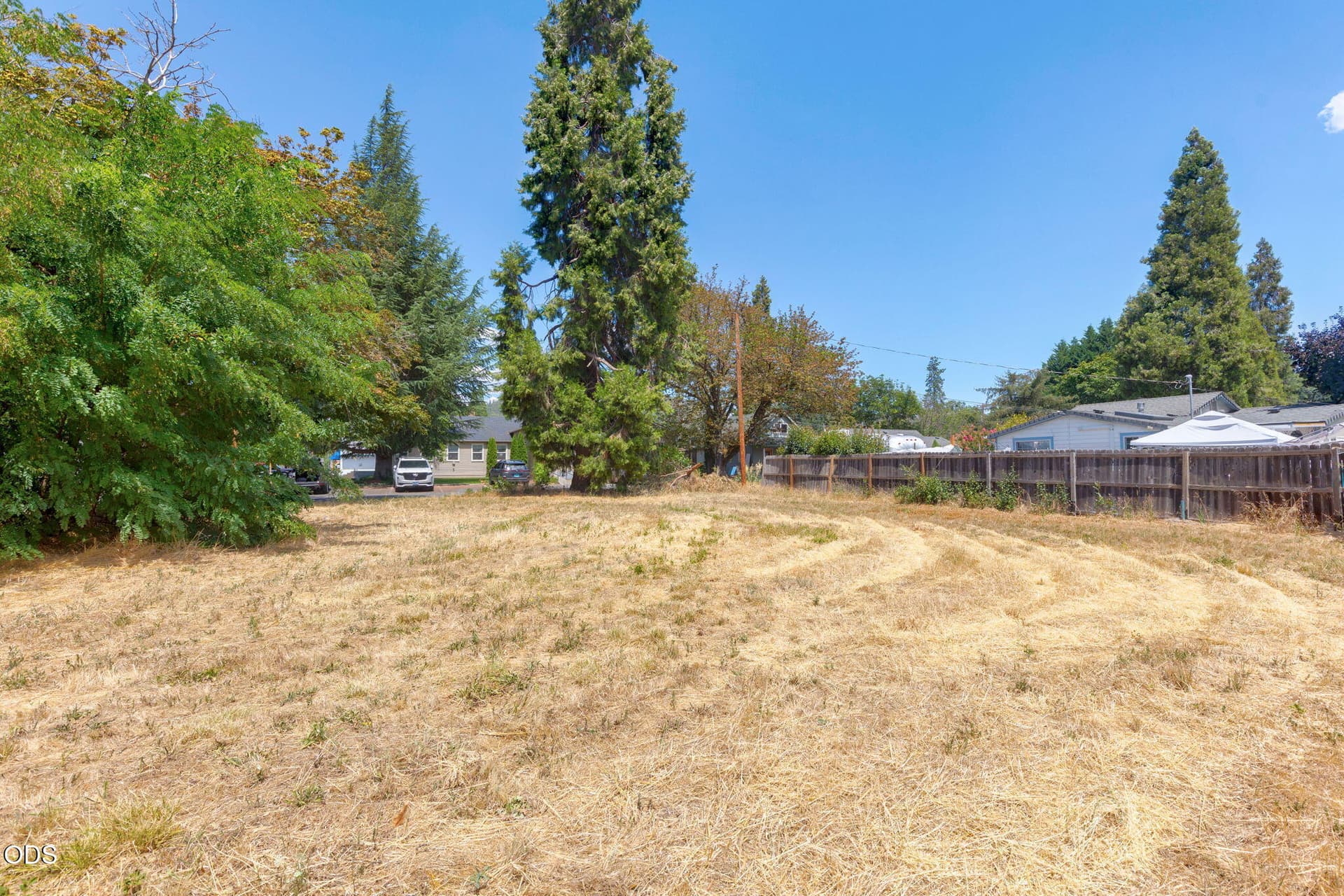 6-web-or-mls-202-arbor-st. Photo 2 of 11, 202 Arbor Street, Rogue River, OR 97537