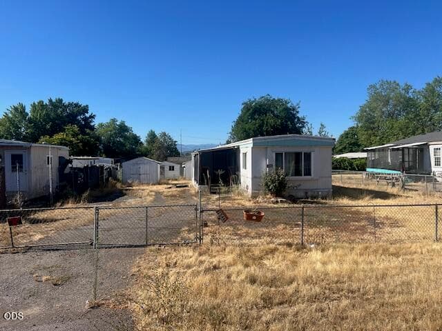 Antalope. Photo 1 of 1, 2548 Antelope Road, White City, OR 97503