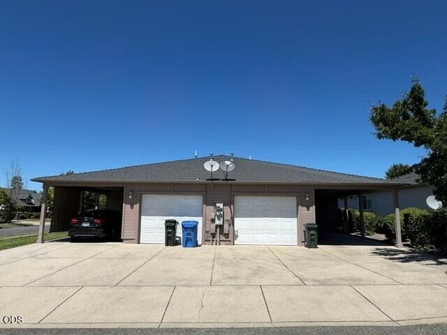 1439 Kellenbeck front. Photo 1 of 6, 1439 SW Kellenbeck Avenue, Grants Pass, OR 97527