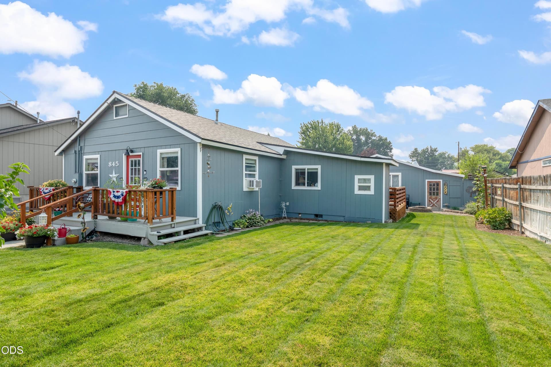 02. Photo 2 of 28, 845 NW Claypool Street, Prineville, OR 97754