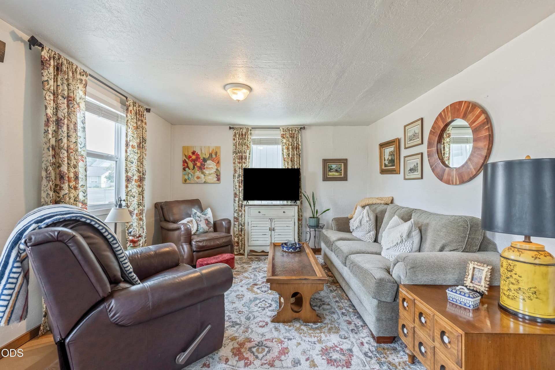 04. Photo 4 of 28, 845 NW Claypool Street, Prineville, OR 97754