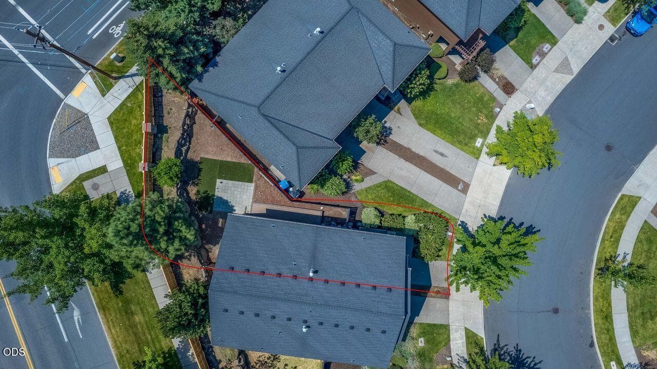 drone overhead. Photo 5 of 36, 20289 Schaeffer Drive, Bend, OR 97703