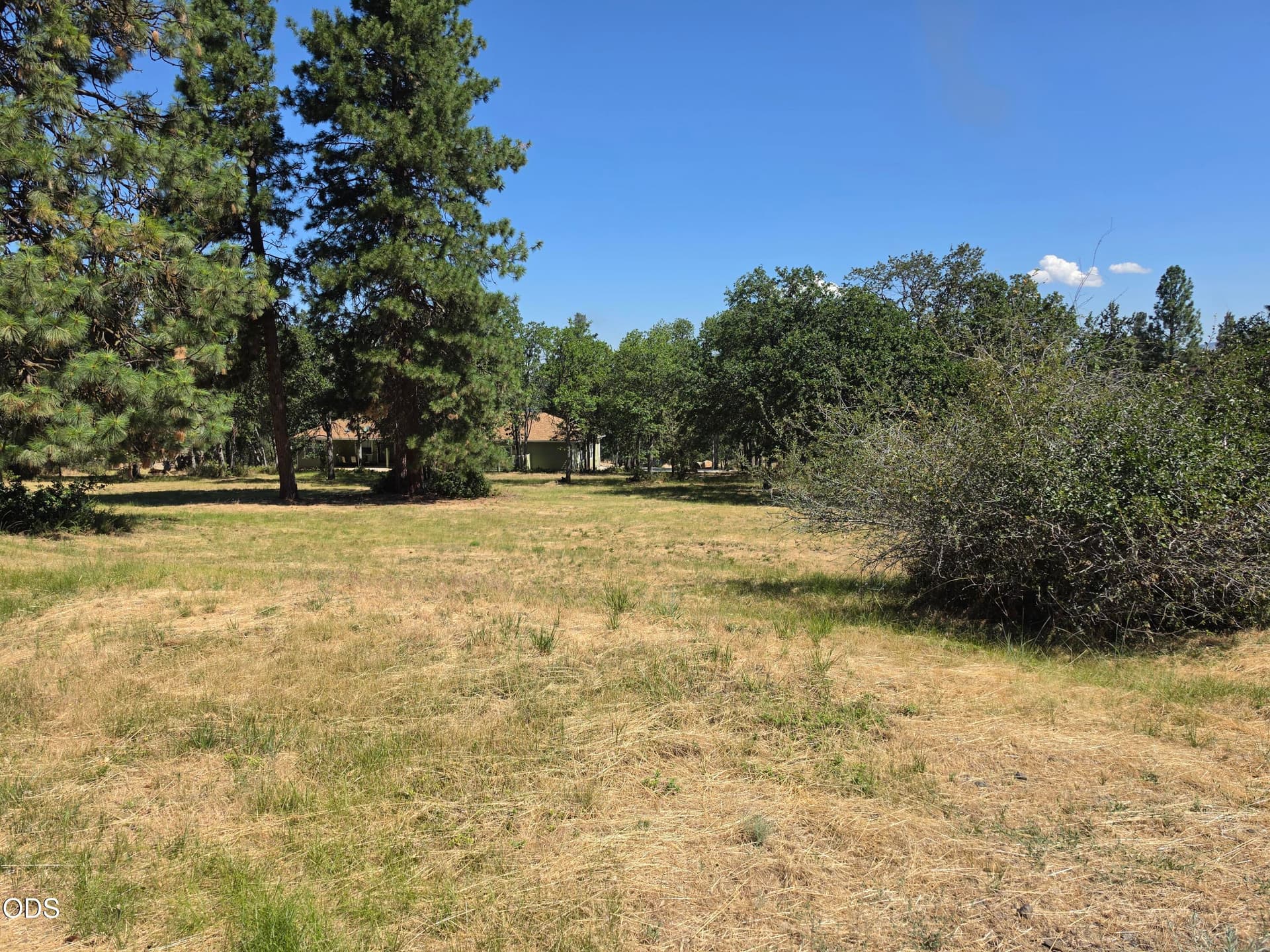 85794. Photo 4 of 15, Dunlin Lane Unit 892, Klamath Falls, OR 97601