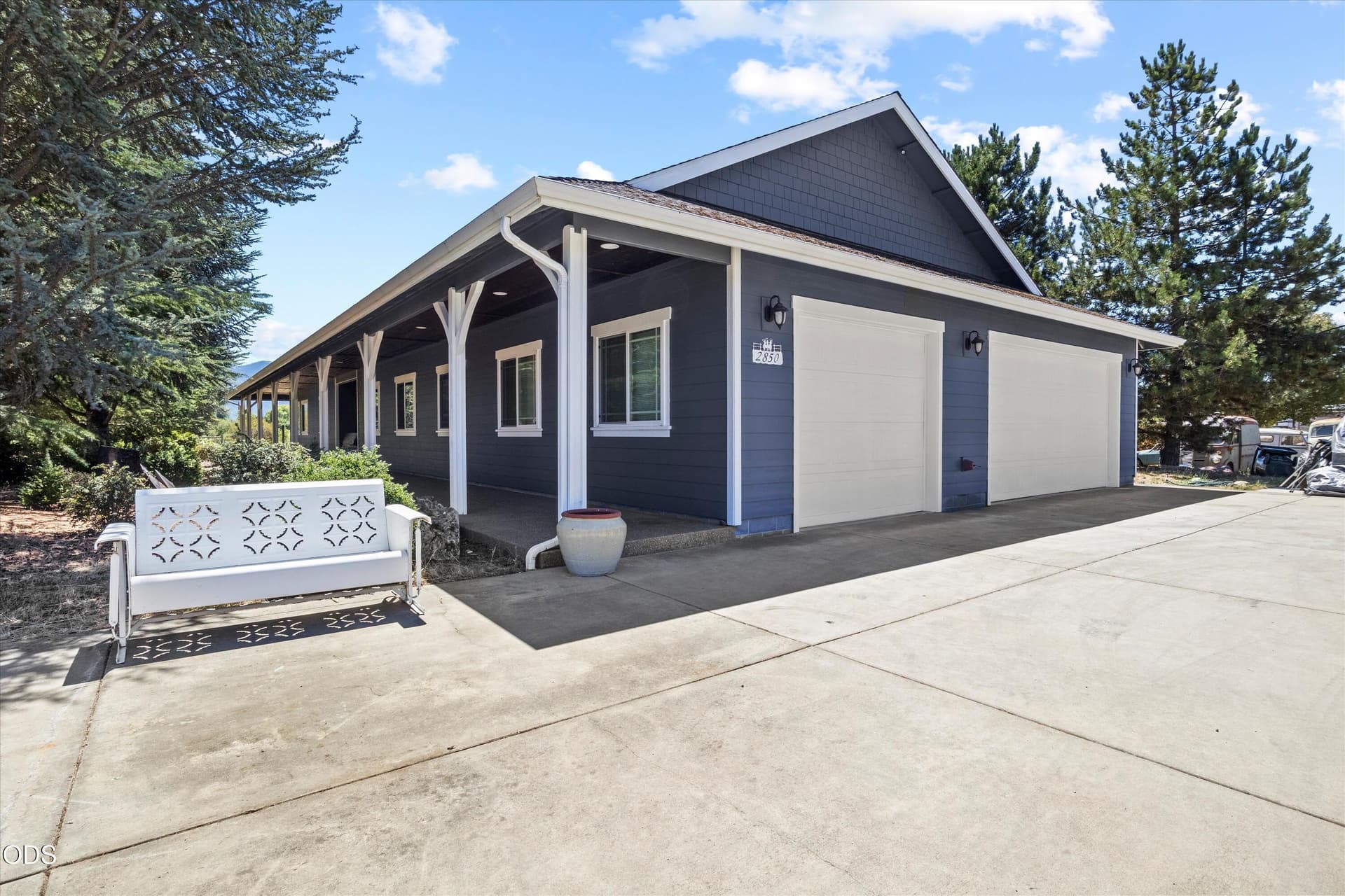 03-IMG_1993. Photo 2 of 40, 2850 Woodland Park Road, Grants Pass, OR 97527