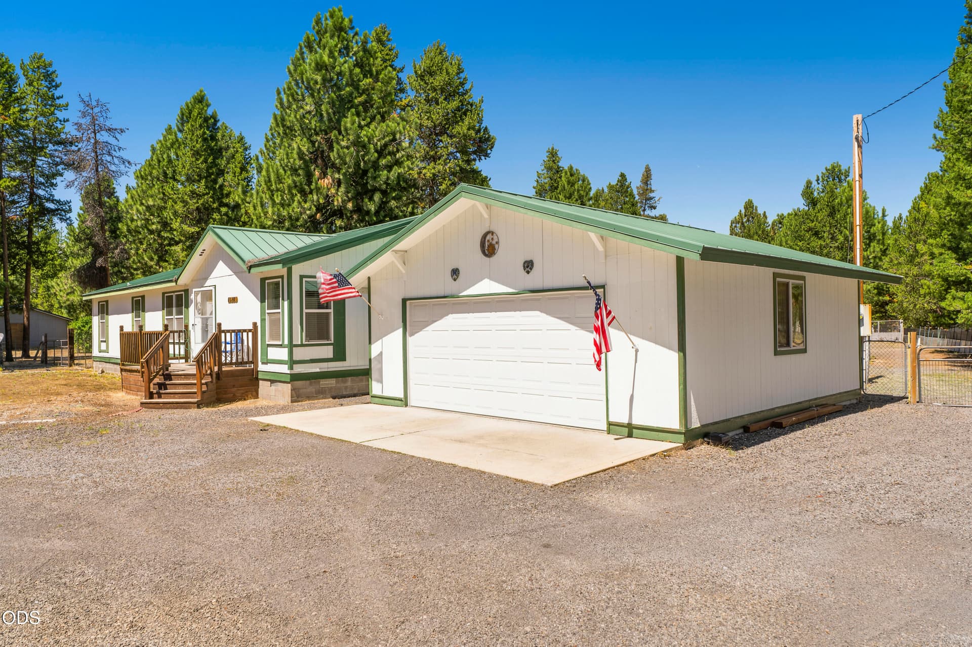Exterior 2. Photo 2 of 23, 16240 Lava Drive, La Pine, OR 97739