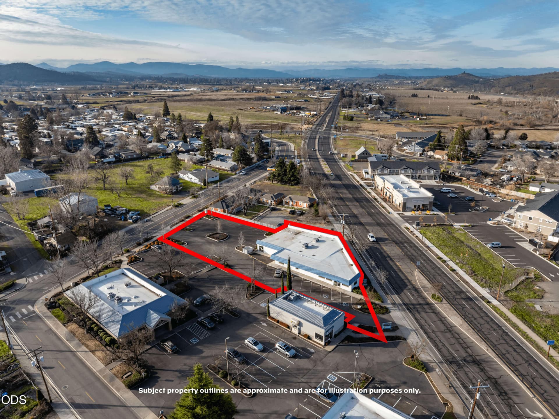 209-2. Photo 2 of 58, 209 N Pacific Highway, Talent, OR 97540