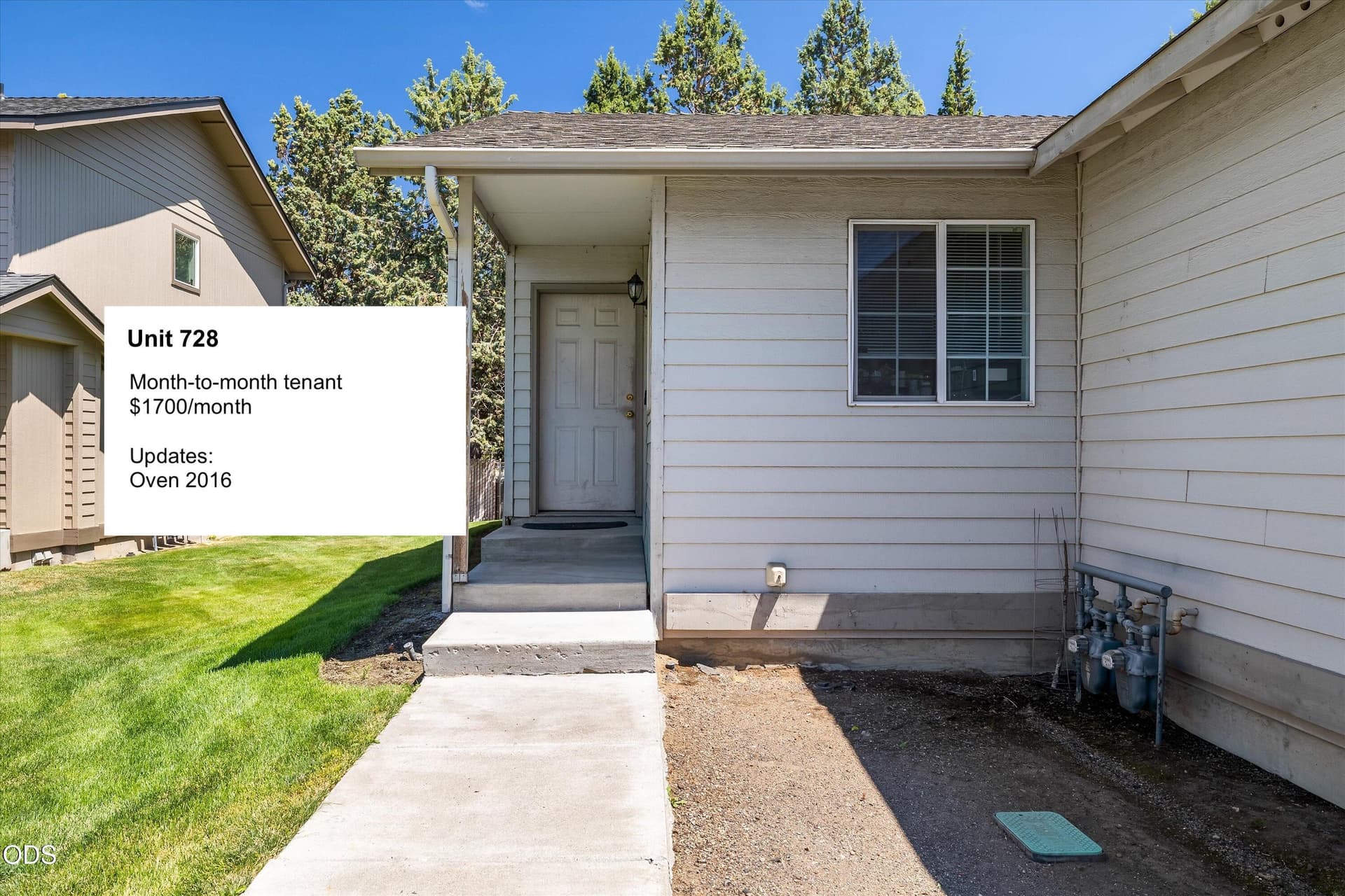 Unit 728. Photo 3 of 18, 726 NE Savannah Drive, Bend, OR 97701