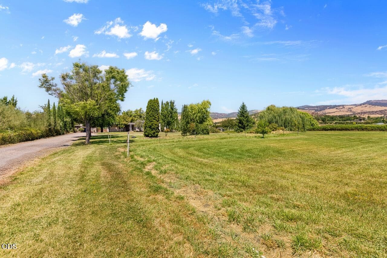 EP1A1314 Large. Photo 4 of 82, 501 Carter Lane, Ashland, OR 97520