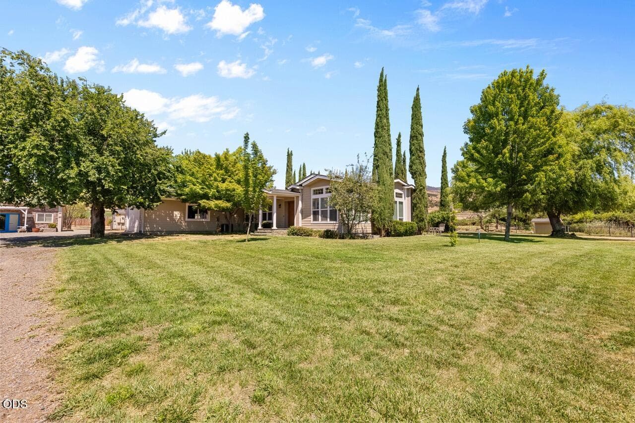 EP1A1323 Large. Photo 5 of 82, 501 Carter Lane, Ashland, OR 97520