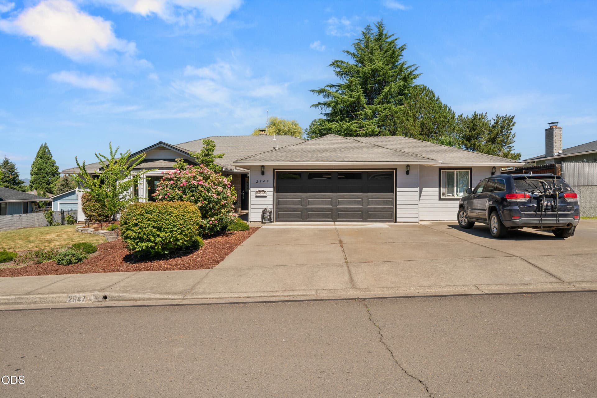 1_2947 leonard ave-23. Photo 1 of 40, 2947 Leonard Avenue, Medford, OR 97504