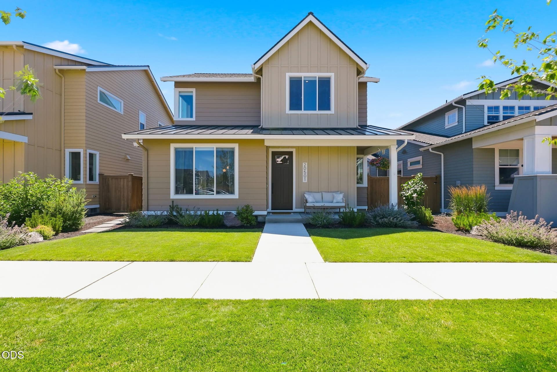 2-web-or-mls-Riley_Visuals-2. Photo 4 of 47, 20501 Aberdeen Drive, Bend, OR 97702