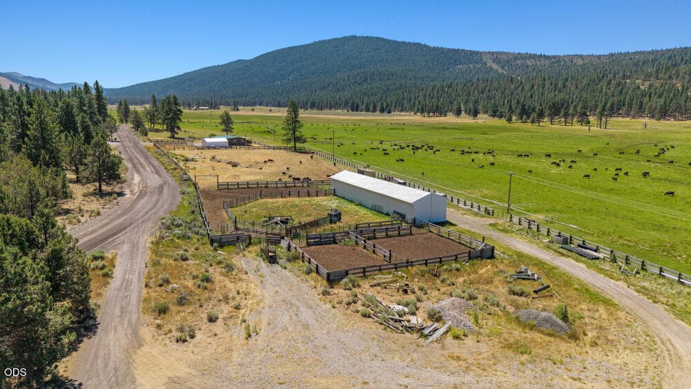 Bursell Ranch. Photo 3 of 40, 12046 Old Fort Road, Klamath Falls, OR 97601