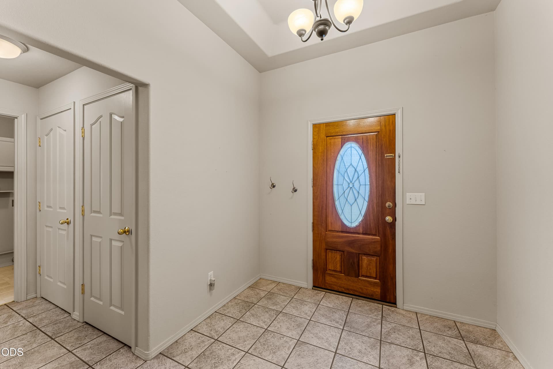 Central Point Home. Photo 3 of 25, 1222 Greentree Way, Central Point, OR 97502