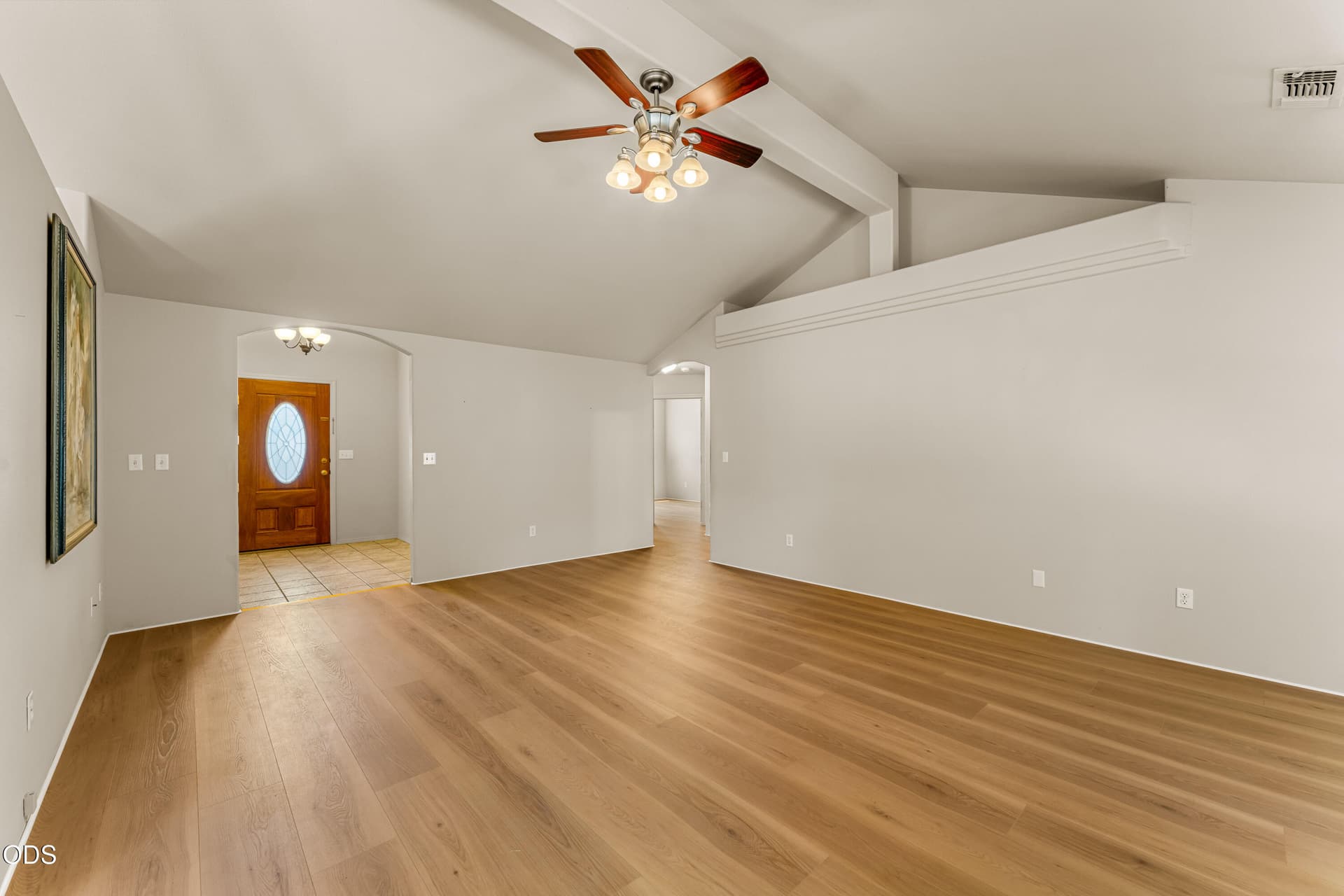 Central Point Home. Photo 5 of 25, 1222 Greentree Way, Central Point, OR 97502